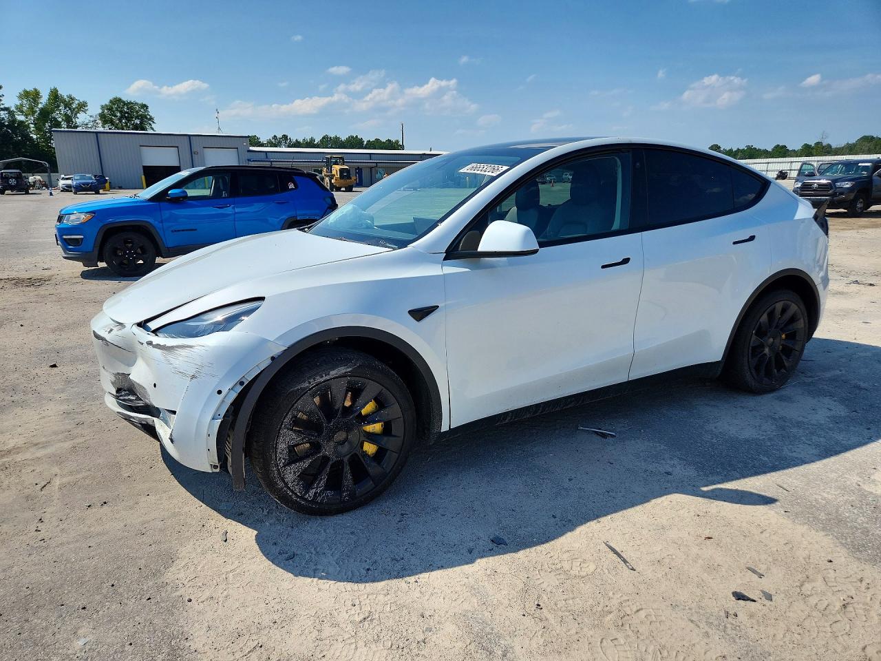 2022 Tesla Model Y White vin: 7SAYGDEE2NF463604