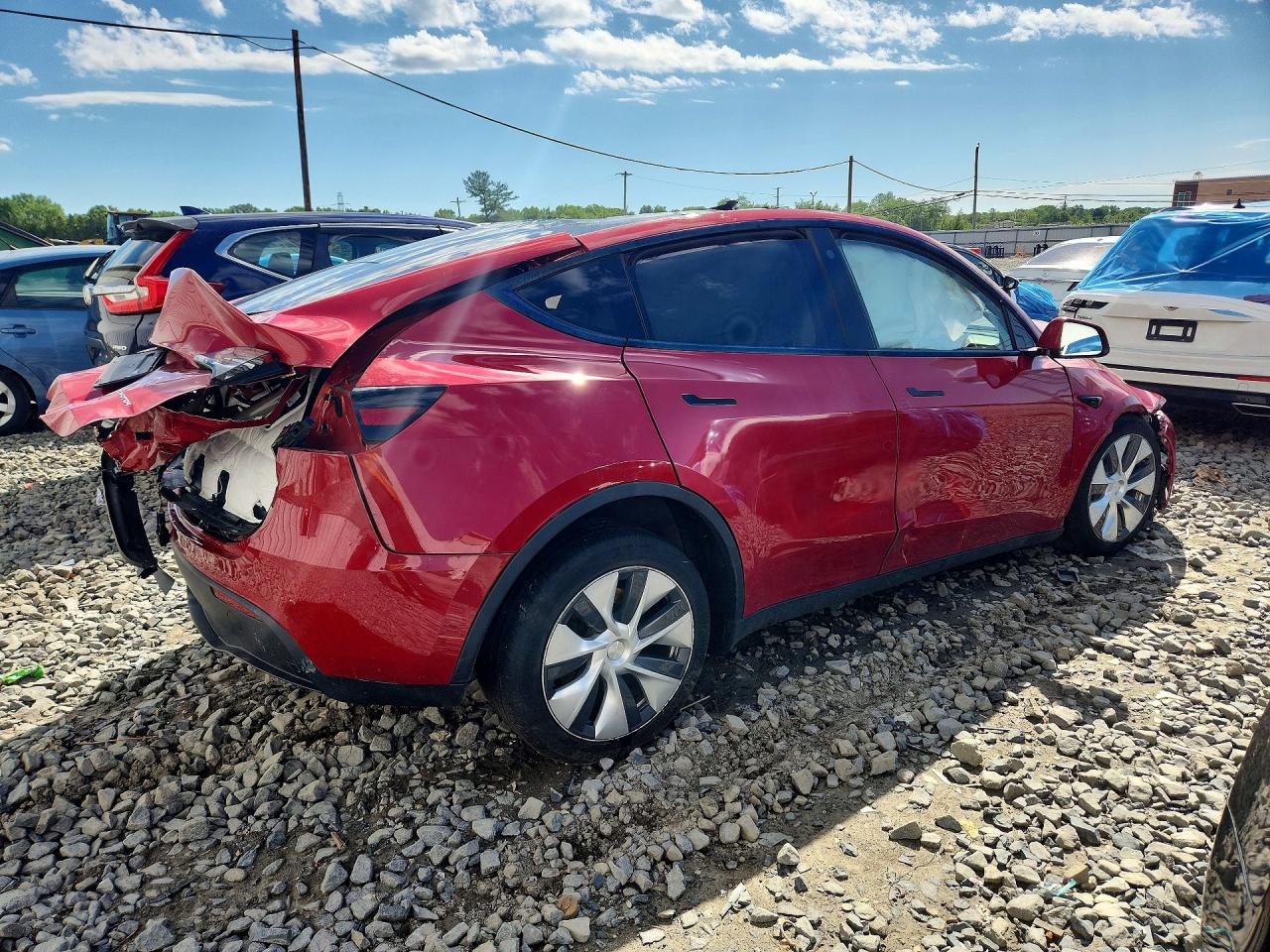 2023 Tesla Model Y Red vin: 7SAYGDEE2PA078883