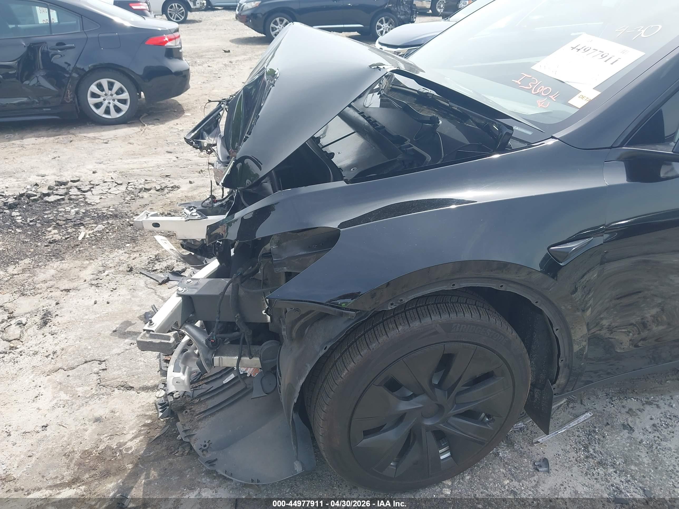 2023 Tesla Model Y Awd/long Range Dual Motor All-wheel Drive Black vin: 7SAYGDEE2PA185352