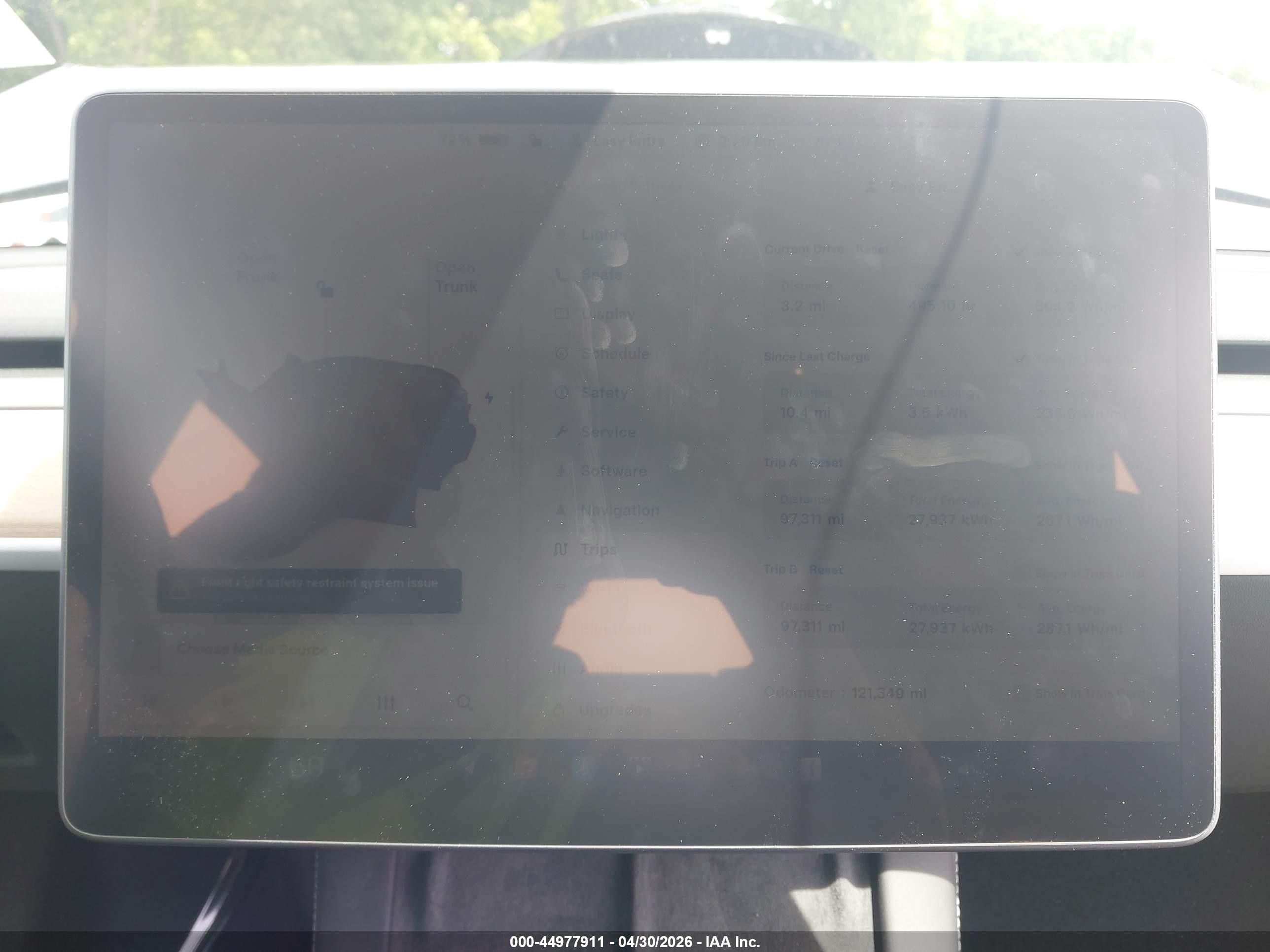 2023 Tesla Model Y Awd/long Range Dual Motor All-wheel Drive Black vin: 7SAYGDEE2PA185352
