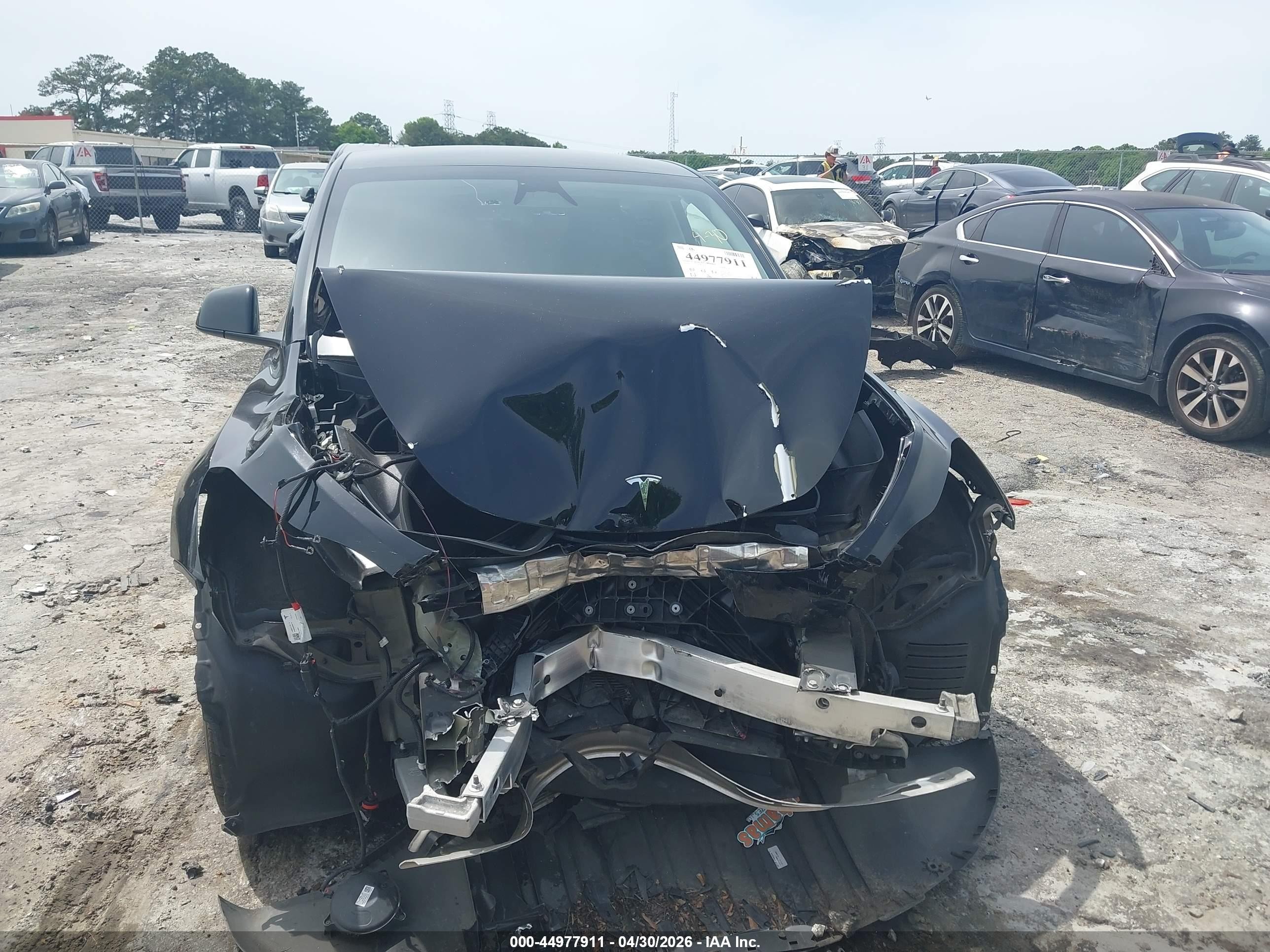 2023 Tesla Model Y Awd/long Range Dual Motor All-wheel Drive Black vin: 7SAYGDEE2PA185352