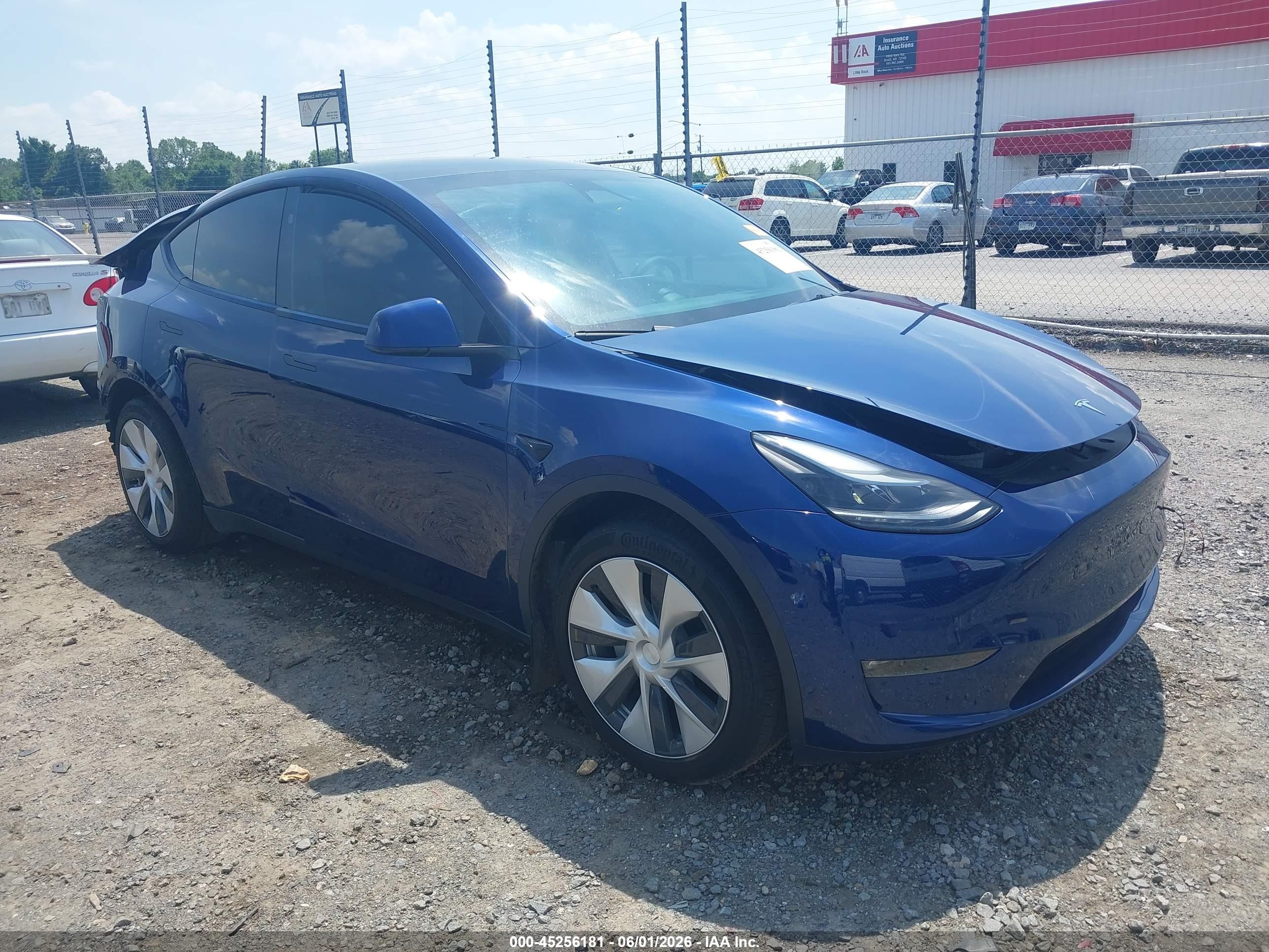 2023 Tesla Model Y Awd/long Range Dual Motor All-wheel Drive Blue vin: 7SAYGDEE3PF806763