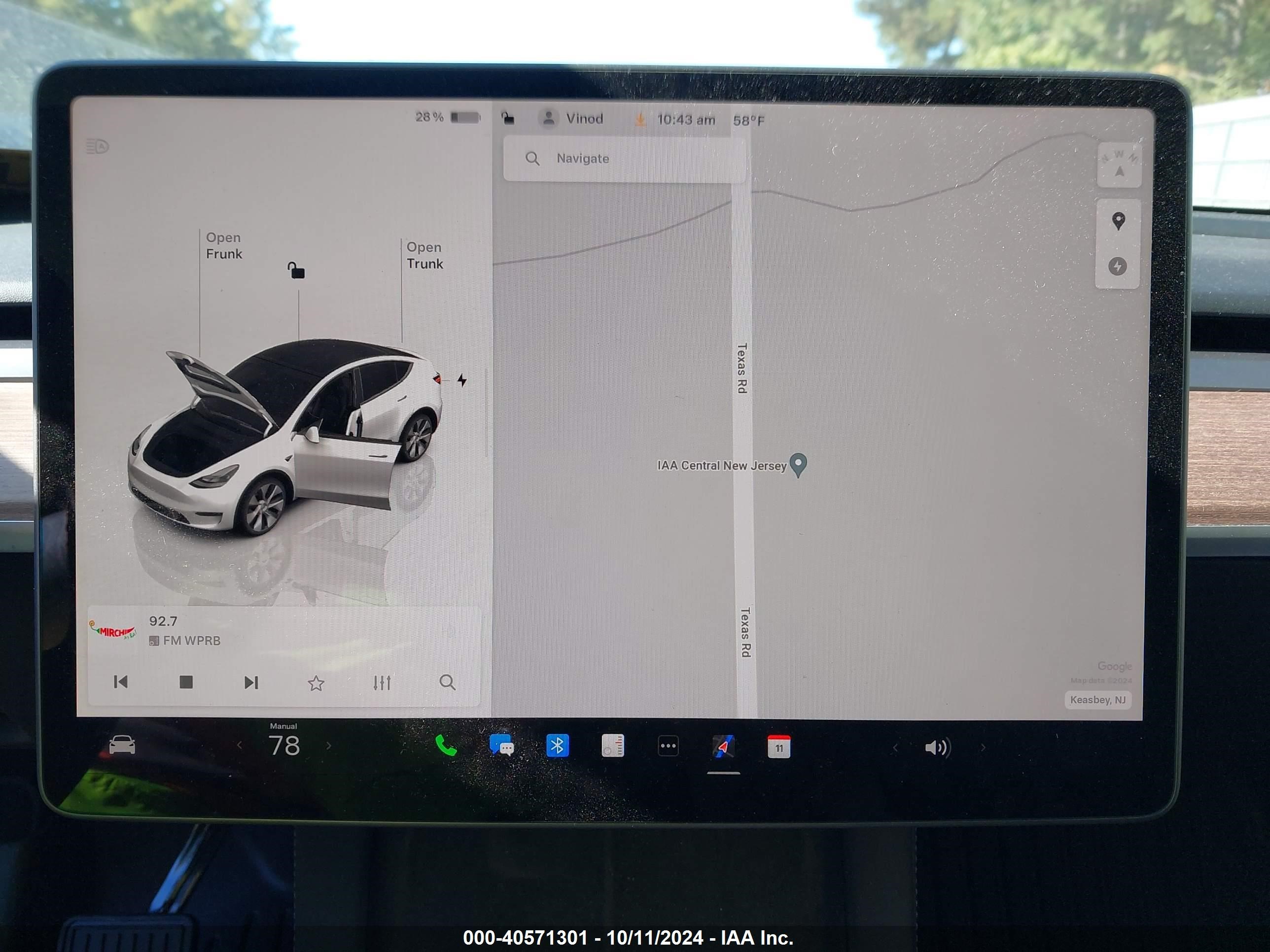 2024 Tesla Model Y Long Range Dual Motor All-wheel Drive Белый vin: 7SAYGDEE3RF007794