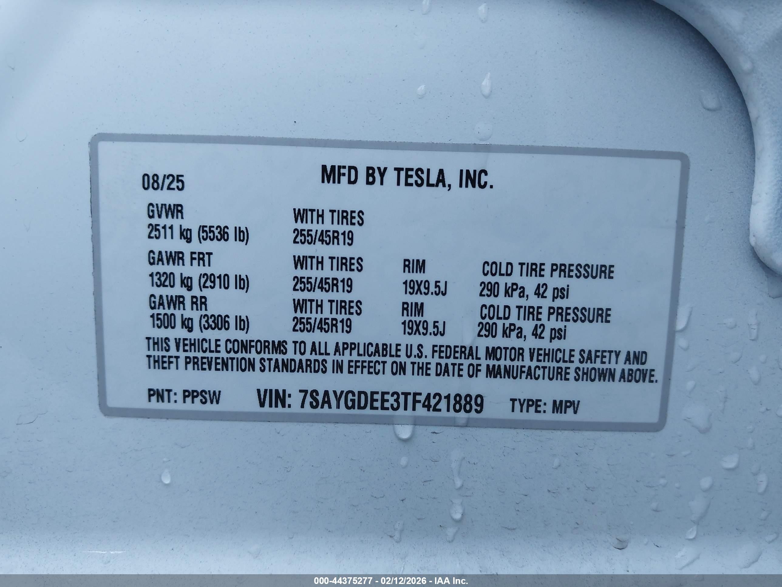 2026 Tesla Model Y Long Range Launch Series/premium All-wheel Drive Белый vin: 7SAYGDEE3TF421889
