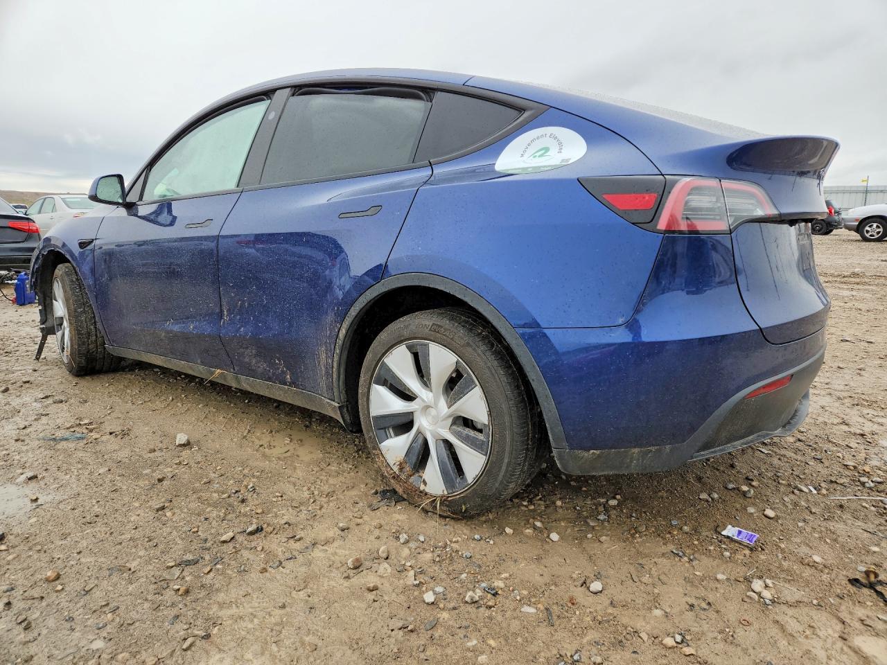 2023 Tesla Model Y Blue vin: 7SAYGDEE4PF841764