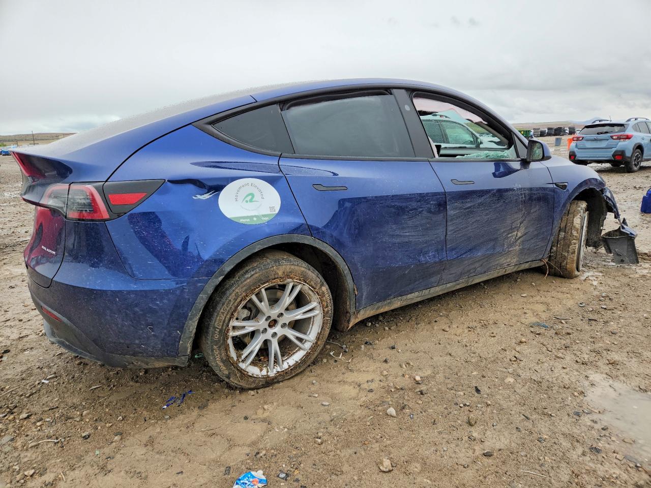 2023 Tesla Model Y Blue vin: 7SAYGDEE4PF841764