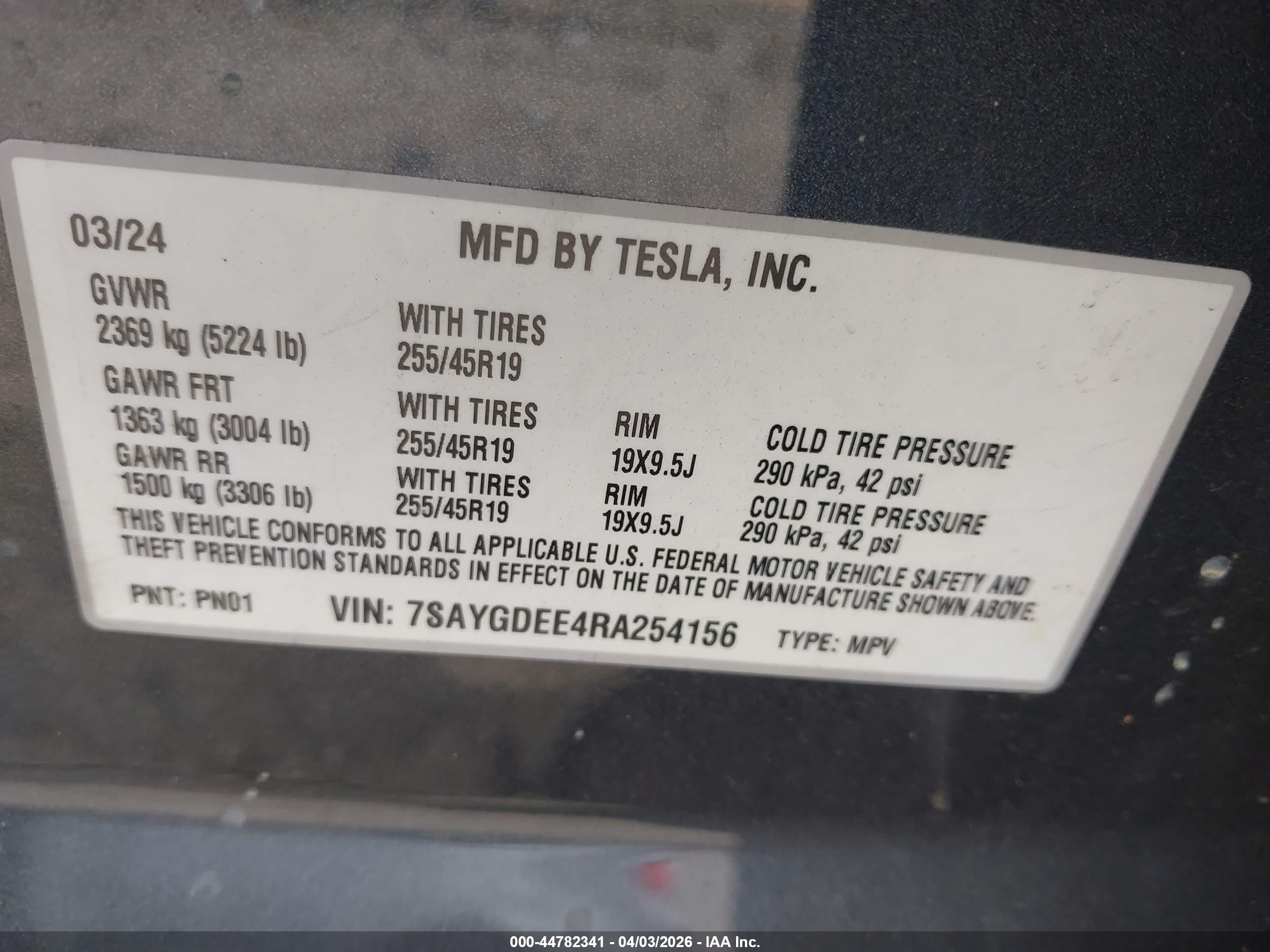 2024 Tesla Model Y Long Range Dual Motor All-wheel Drive Gray vin: 7SAYGDEE4RA254156