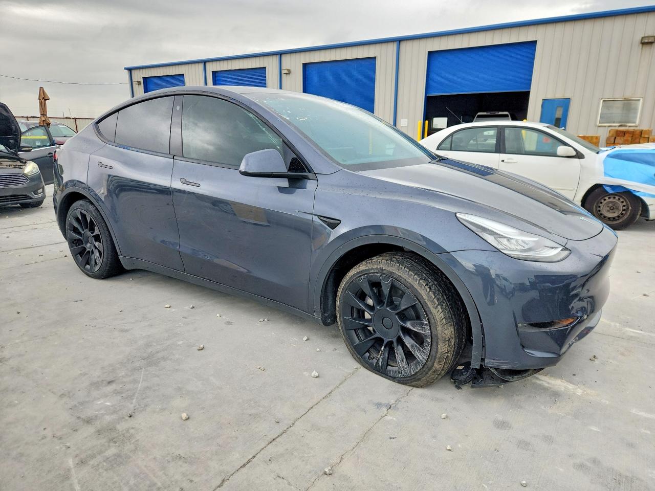 2023 Tesla Model Y Gray vin: 7SAYGDEE5PA044937