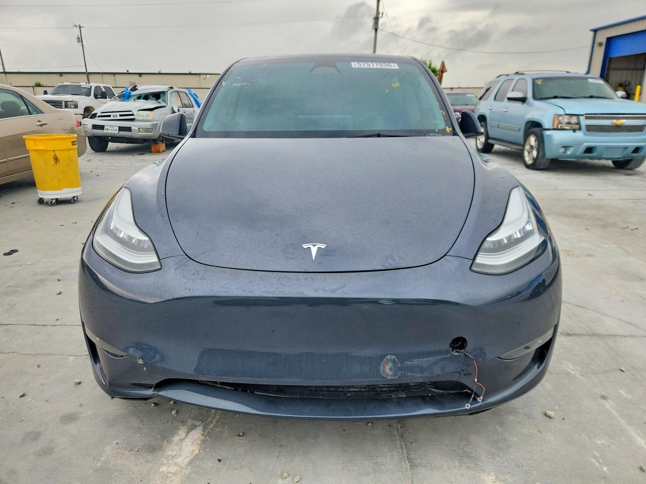 2023 Tesla Model Y Gray vin: 7SAYGDEE5PA044937