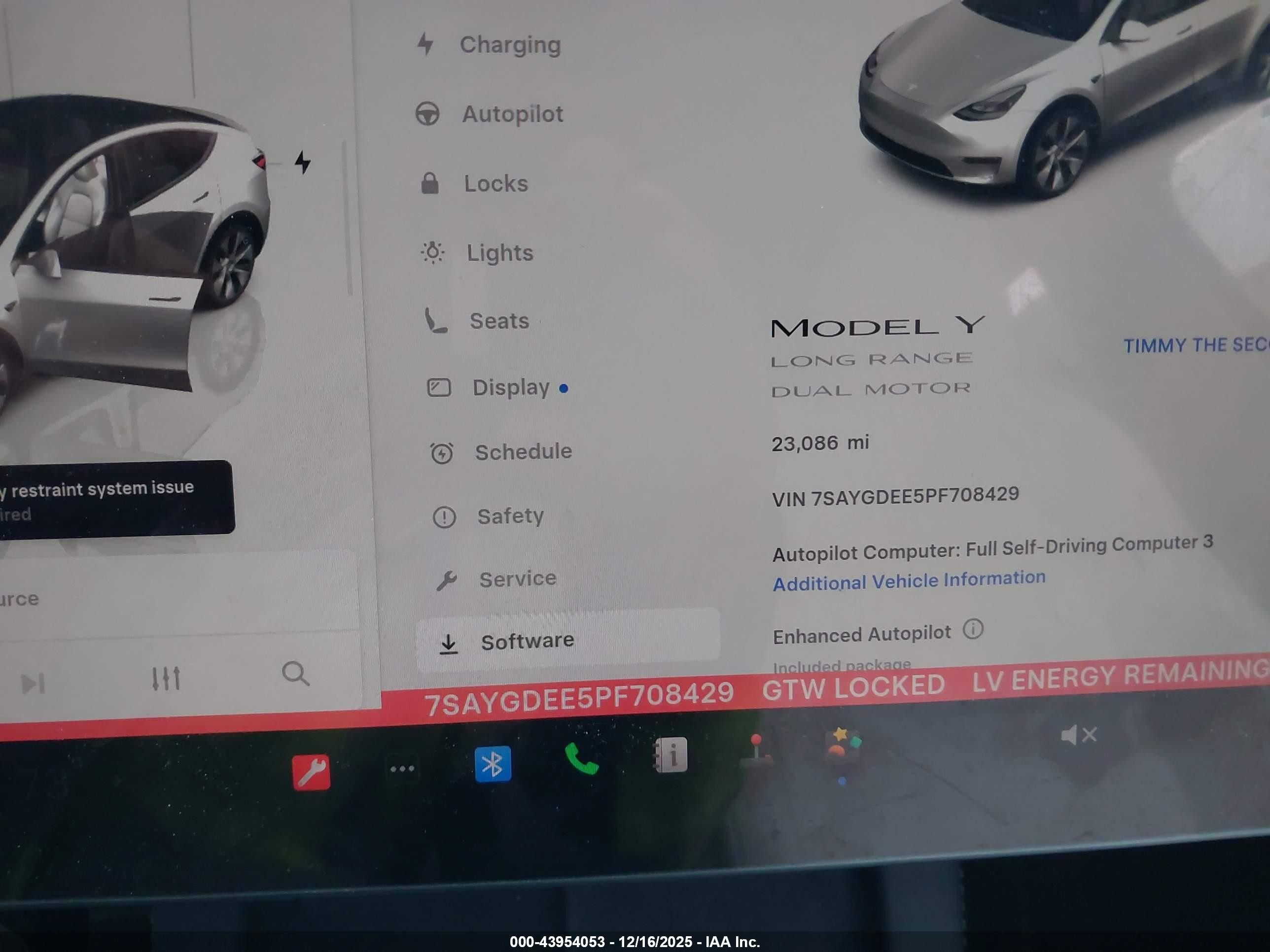 2023 Tesla Model Y Awd/long Range Dual Motor All-wheel Drive White vin: 7SAYGDEE5PF708429