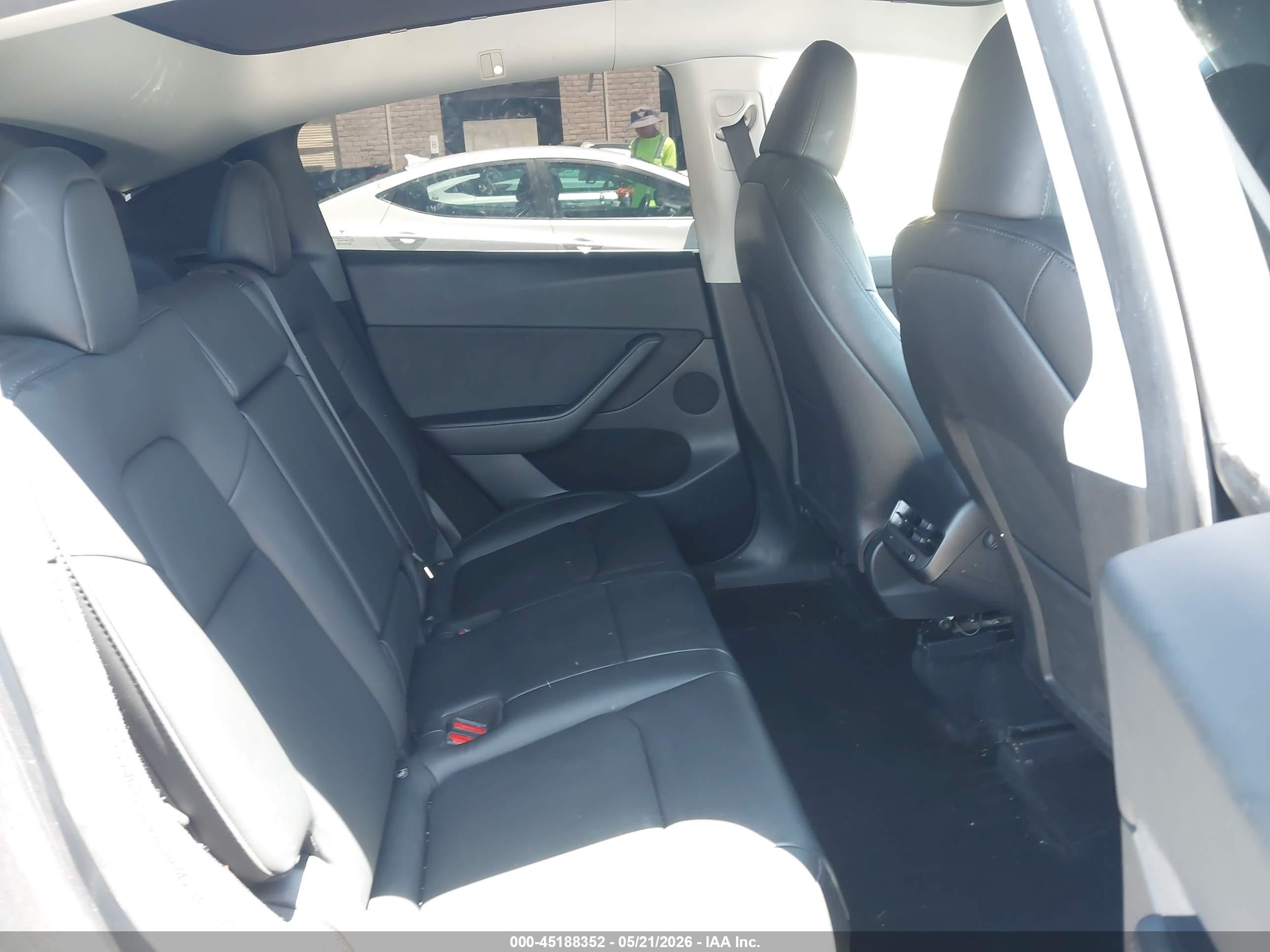 2023 Tesla Model Y Awd/long Range Dual Motor All-wheel Drive Gray vin: 7SAYGDEE6PF926881