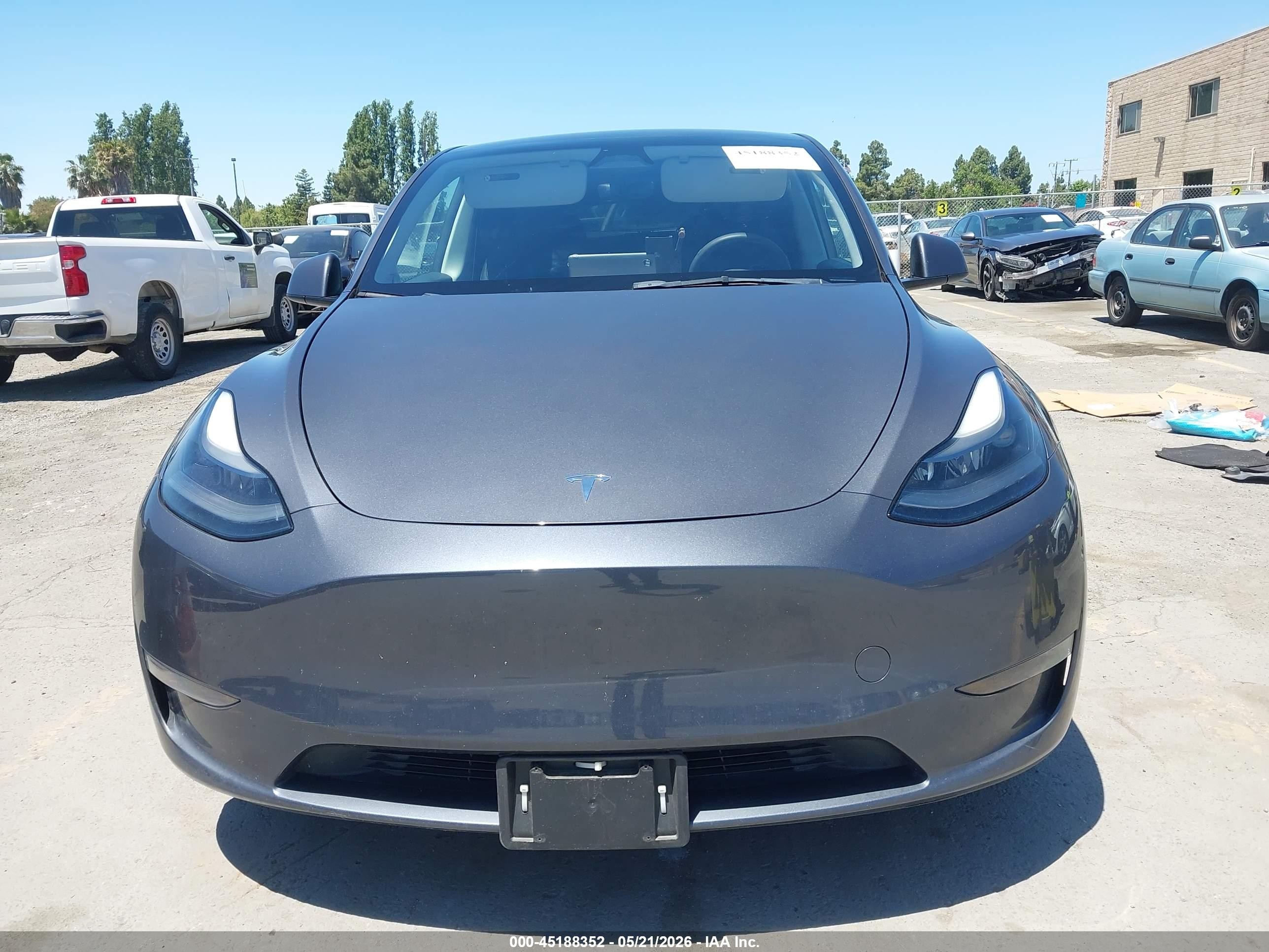 2023 Tesla Model Y Awd/long Range Dual Motor All-wheel Drive Gray vin: 7SAYGDEE6PF926881