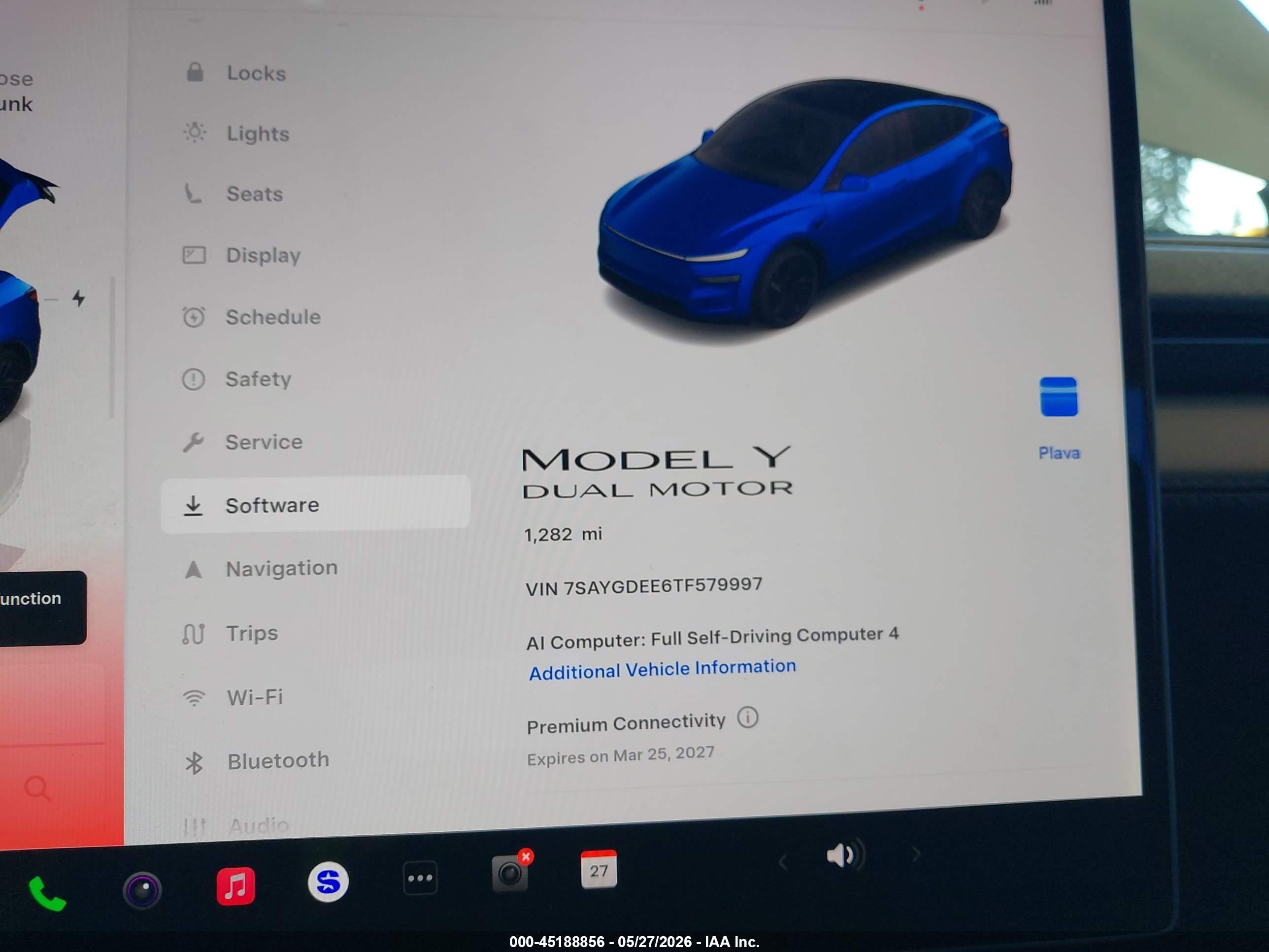2026 Tesla Model Y All-wheel Drive/long Range Launch Series/premium Blue vin: 7SAYGDEE6TF579997
