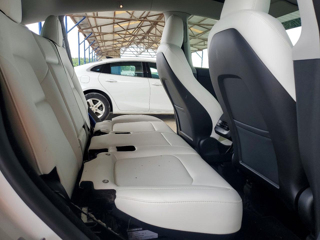 2023 Tesla Model Y White vin: 7SAYGDEE7PA176677