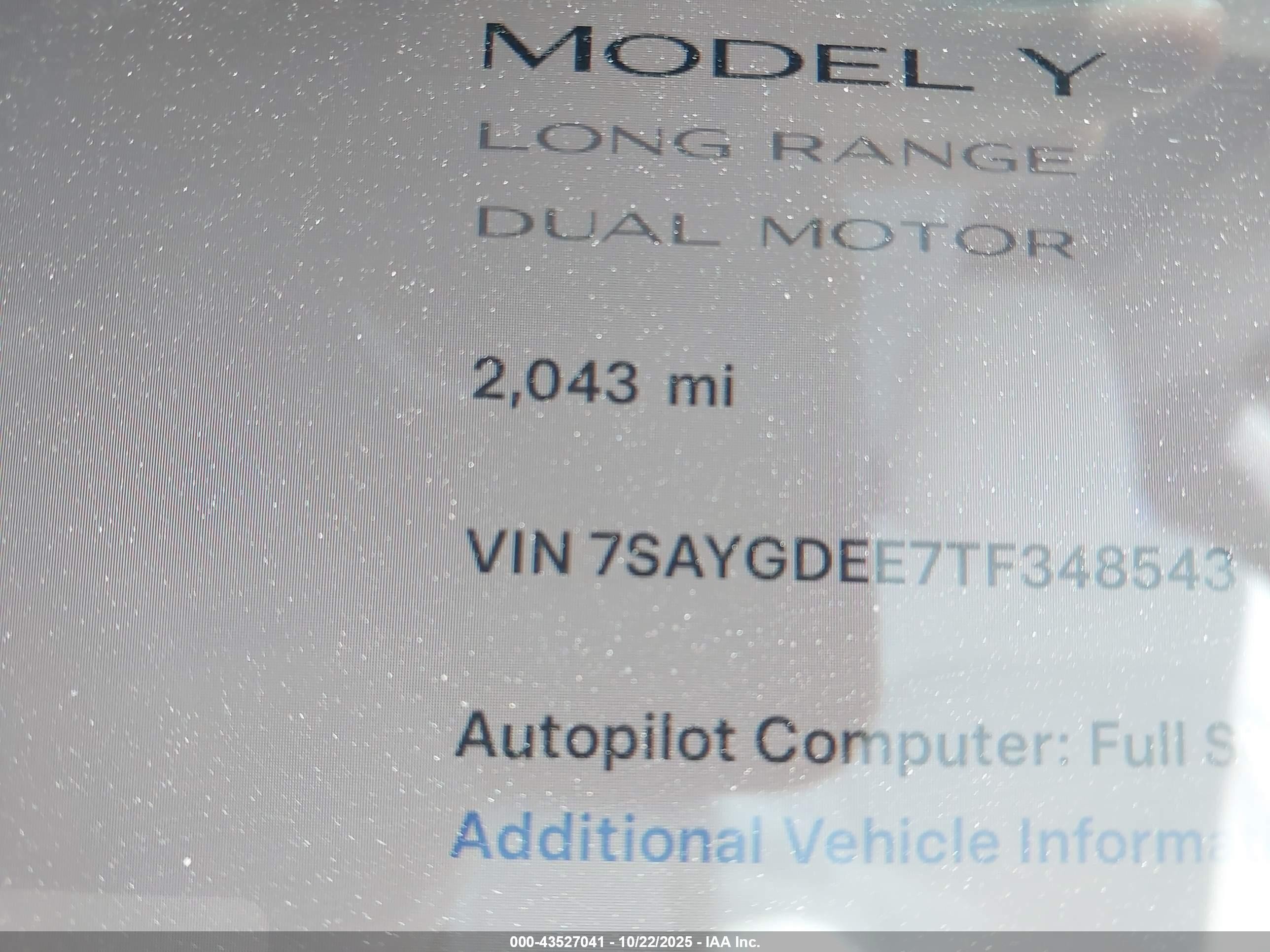 2026 Tesla Model Y Long Range Dual Motor All-wheel Drive/long Range Launch Series Белый vin: 7SAYGDEE7TF348543