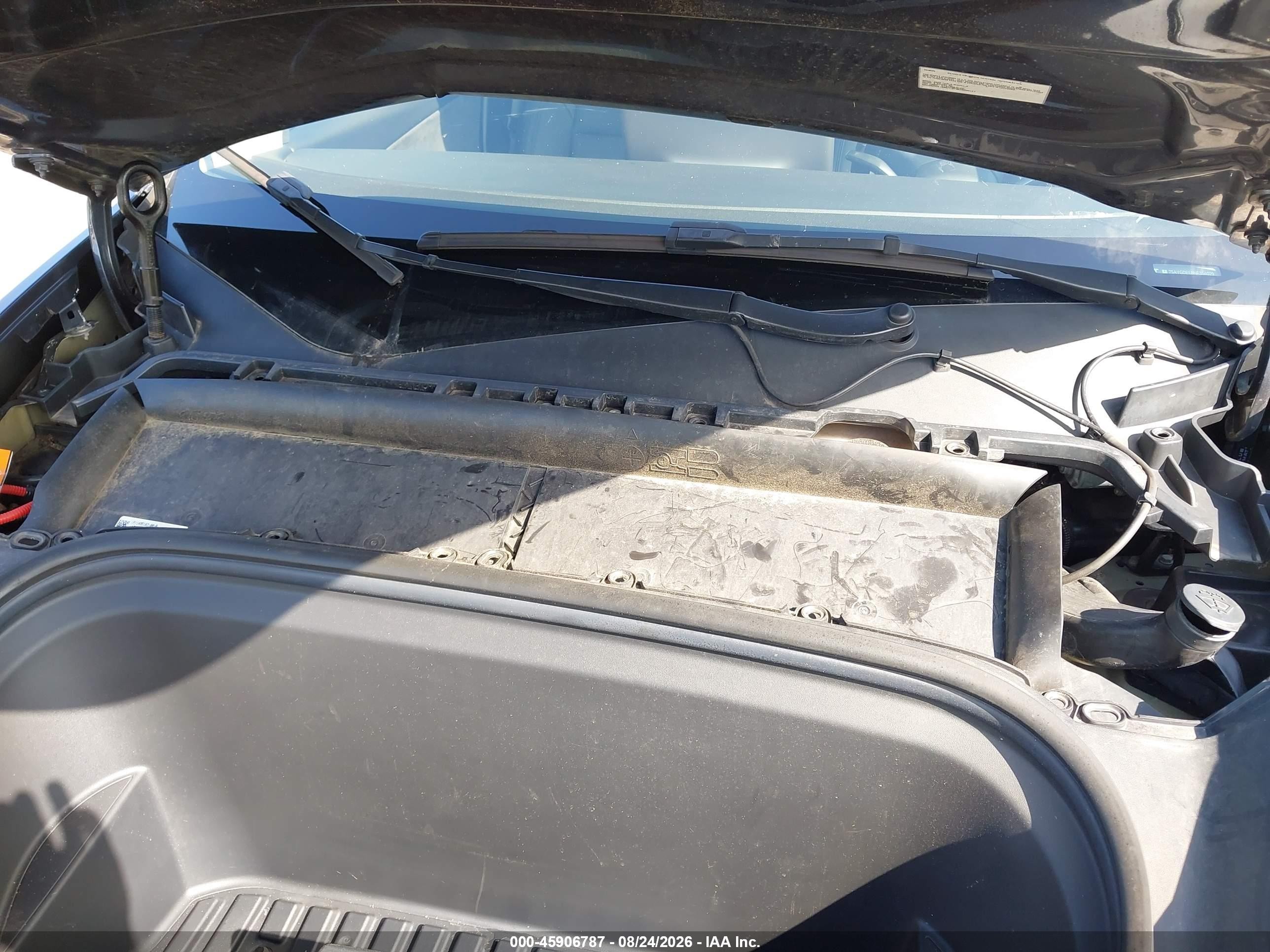 2022 Tesla Model Y Long Range Dual Motor All-wheel Drive Gray vin: 7SAYGDEE8NF354029