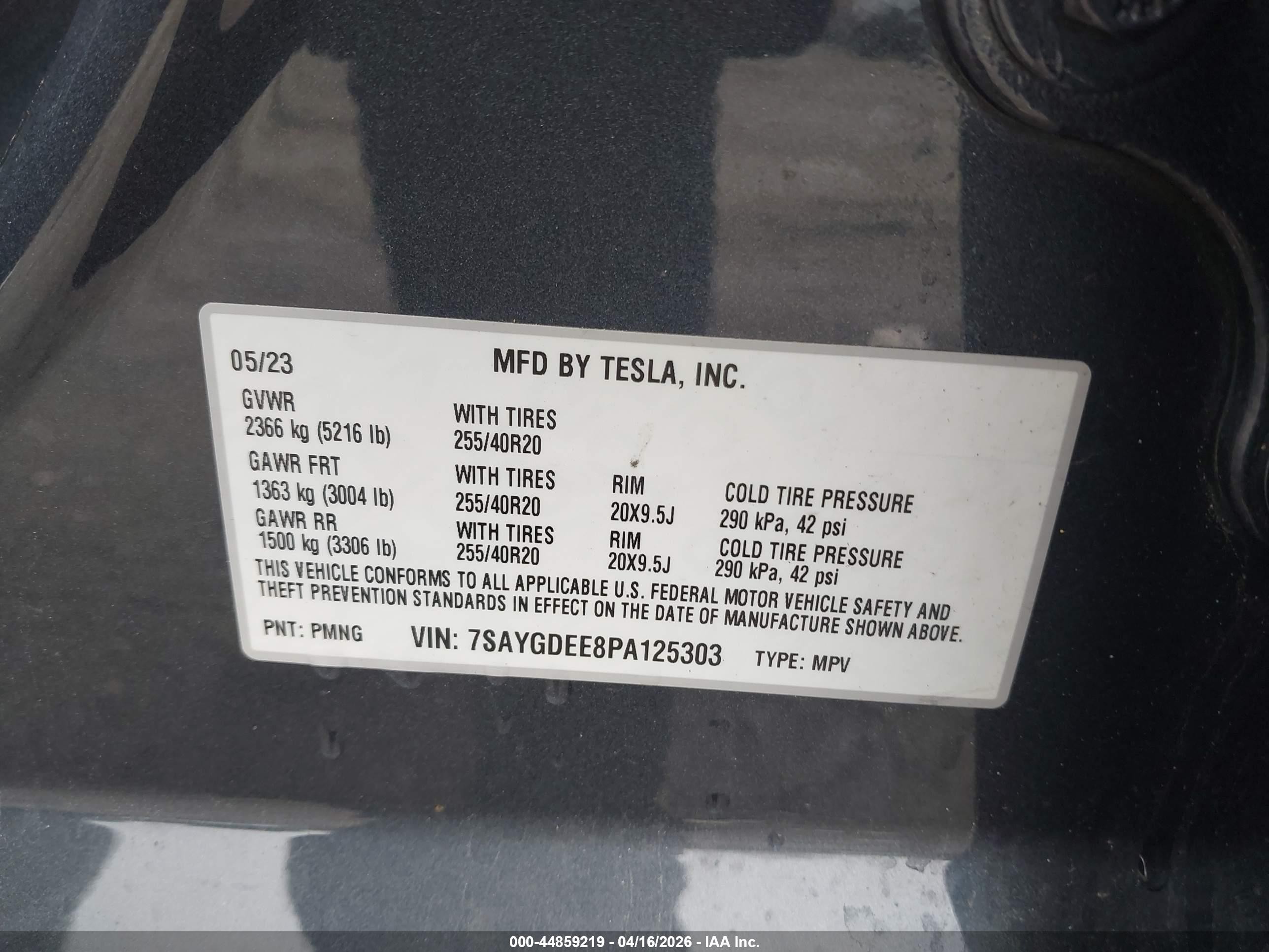 2023 Tesla Model Y Awd/long Range Dual Motor All-wheel Drive Gray vin: 7SAYGDEE8PA125303