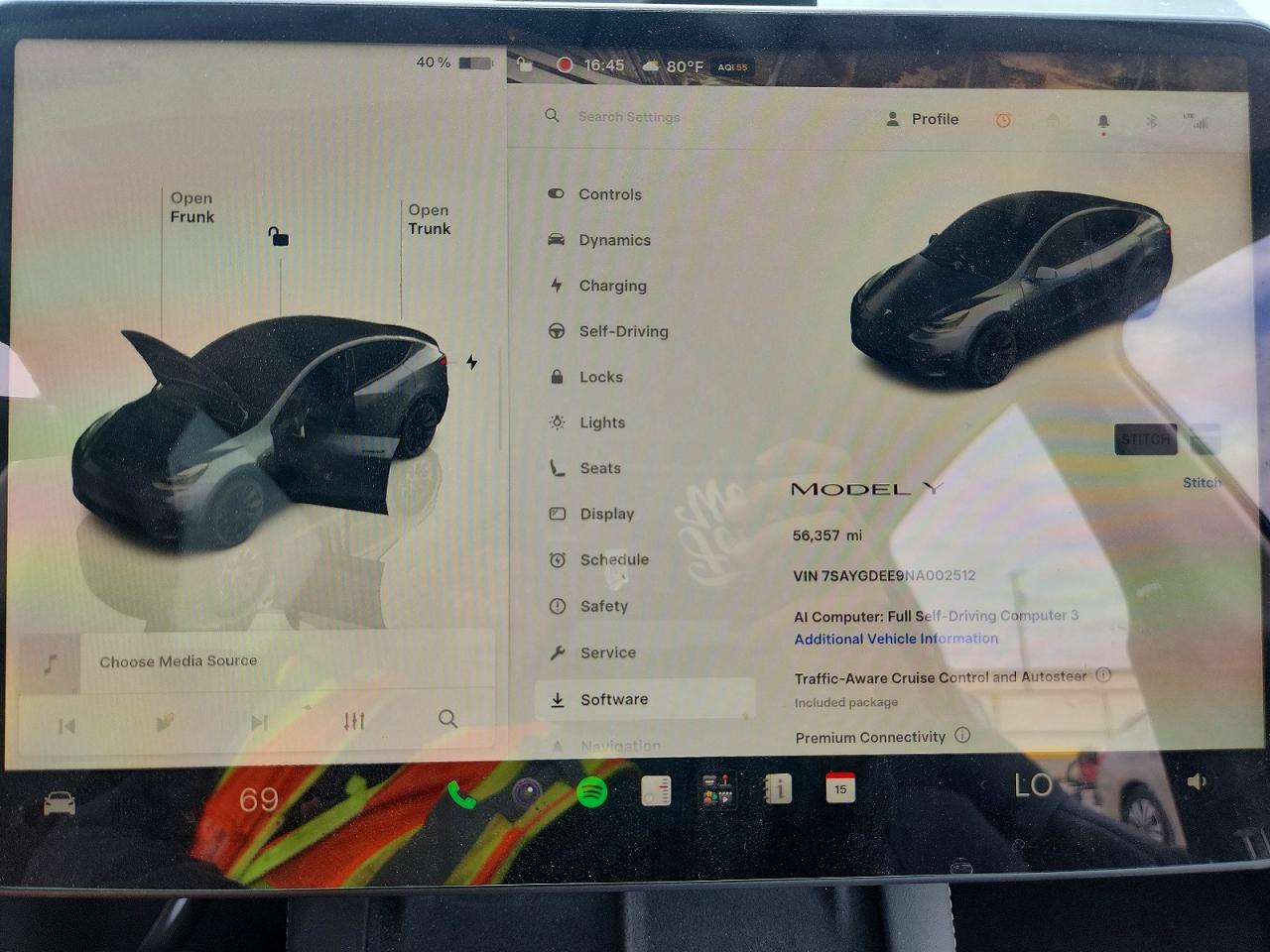 2022 Tesla Model Y Gray vin: 7SAYGDEE9NA002512