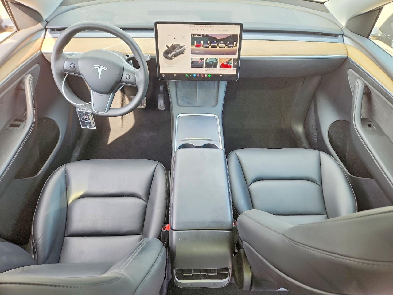 2023 Tesla Model Y Gray vin: 7SAYGDEE9PA041815
