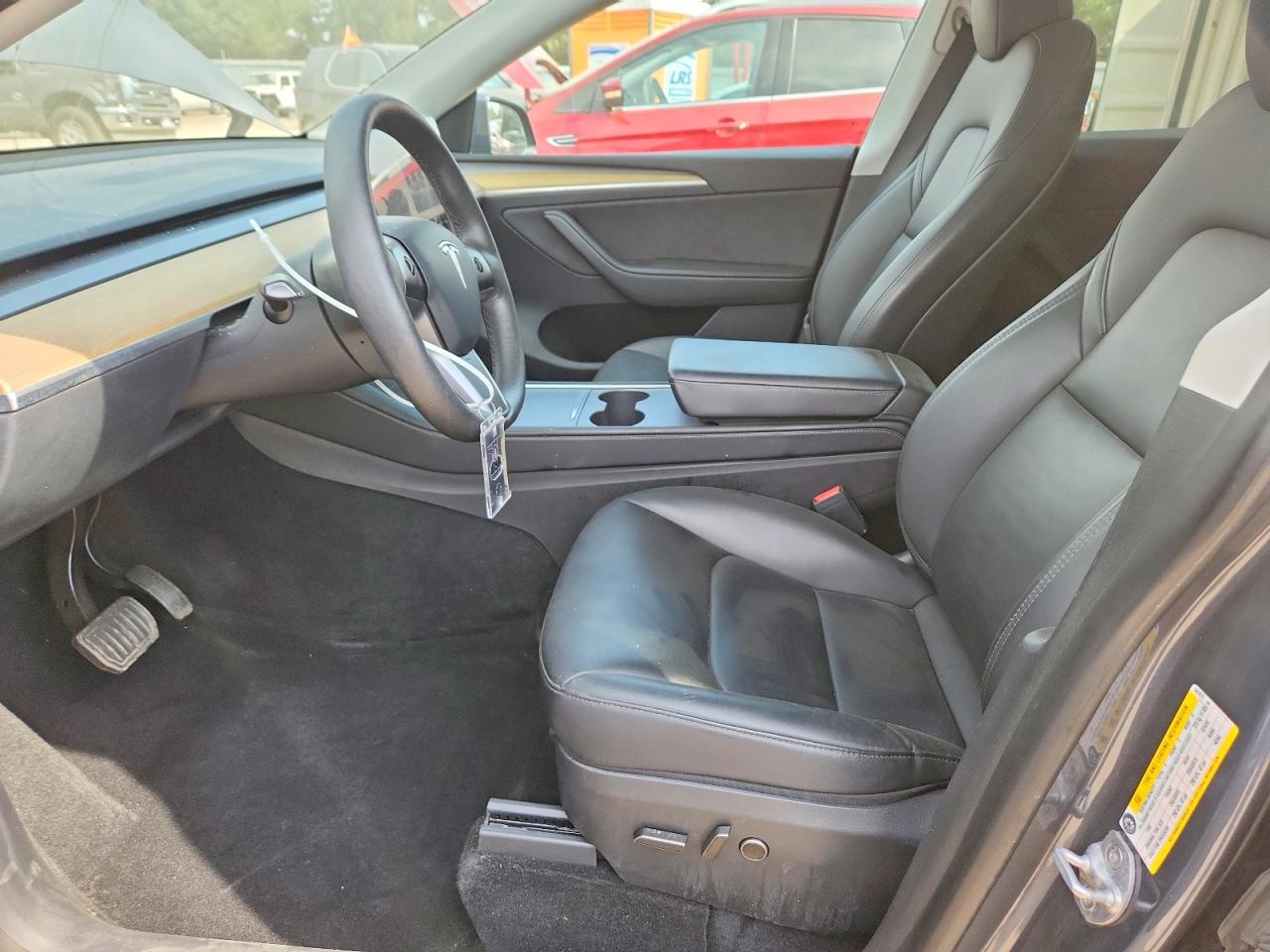 2023 Tesla Model Y Gray vin: 7SAYGDEE9PA041815