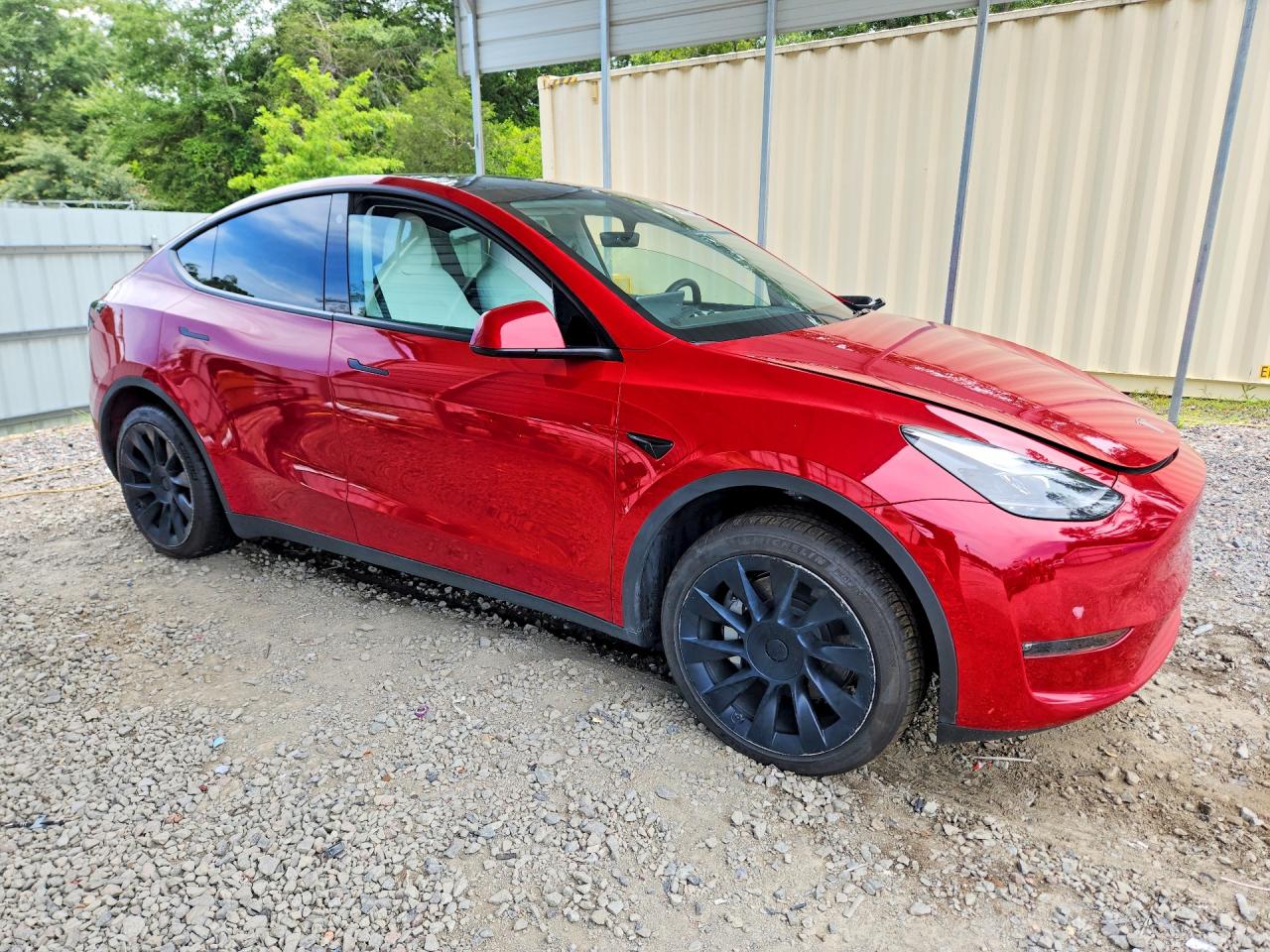 2023 Tesla Model Y Red vin: 7SAYGDEE9PF750019