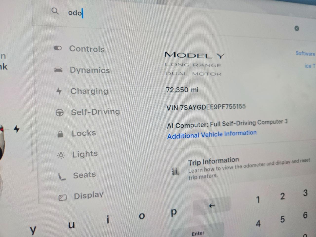 2023 Tesla Model Y Белый vin: 7SAYGDEE9PF755155