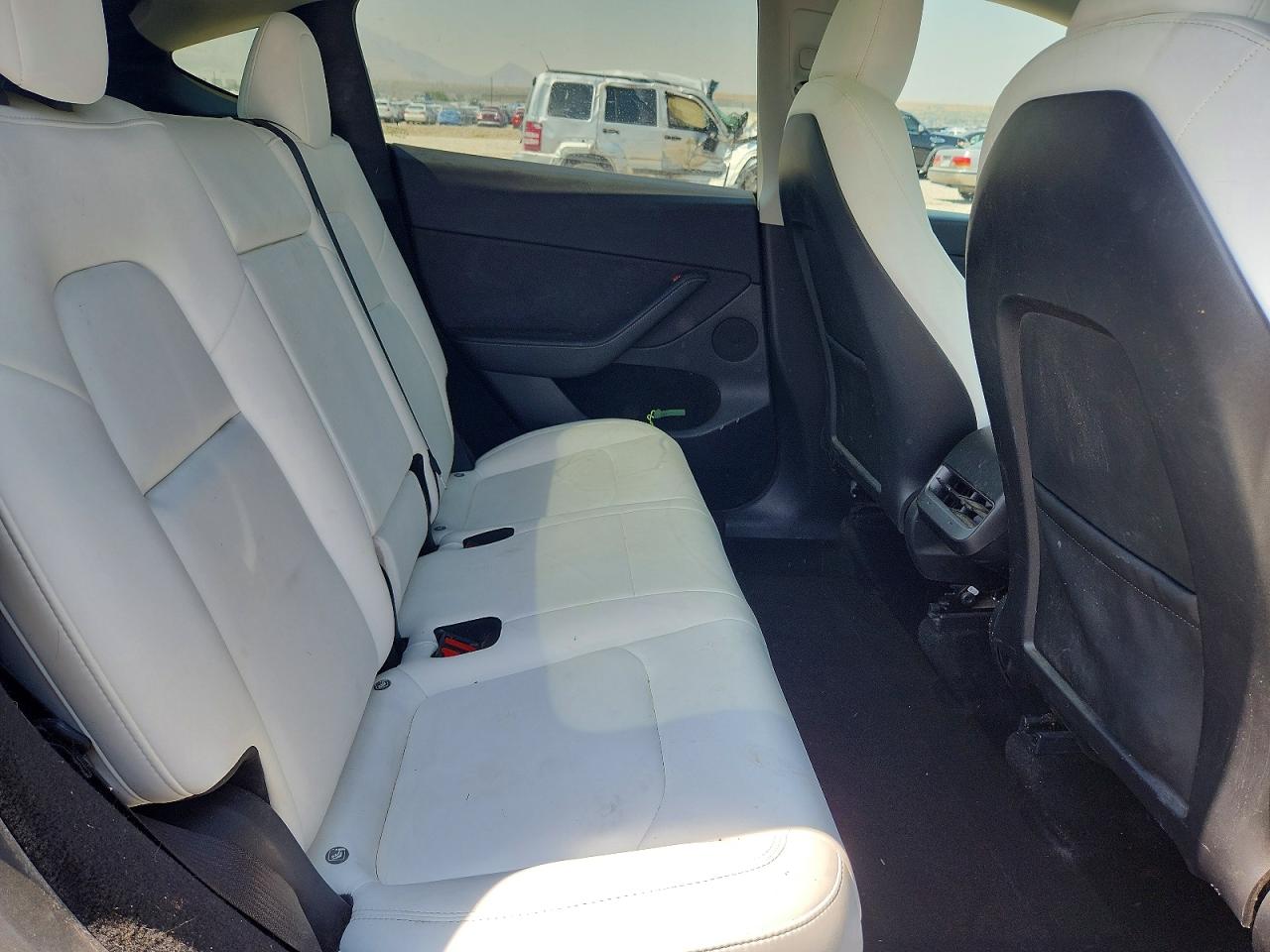 2023 Tesla Model Y Black vin: 7SAYGDEE9PF886330