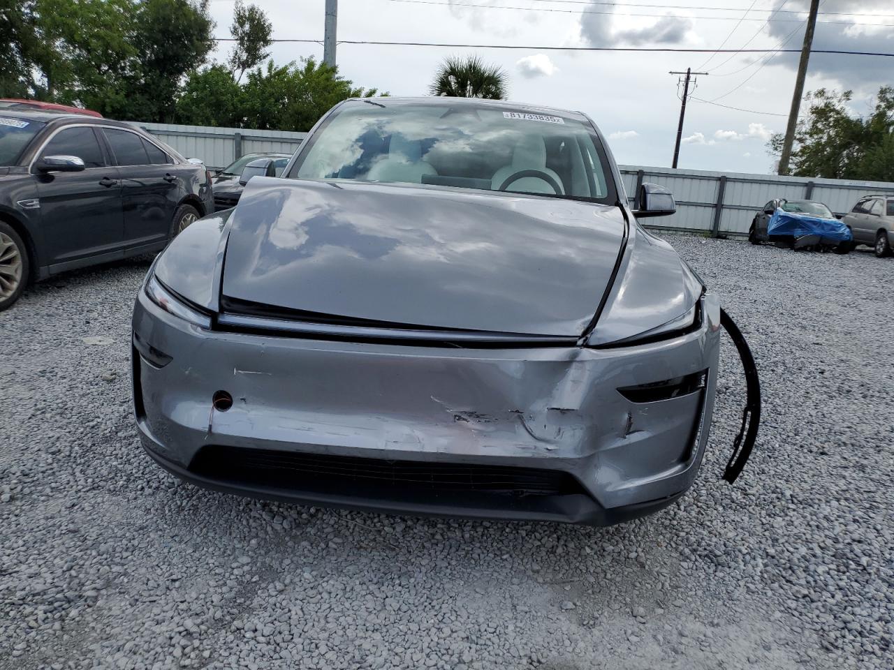 2026 Tesla Model Y Gray vin: 7SAYGDEE9TA464906