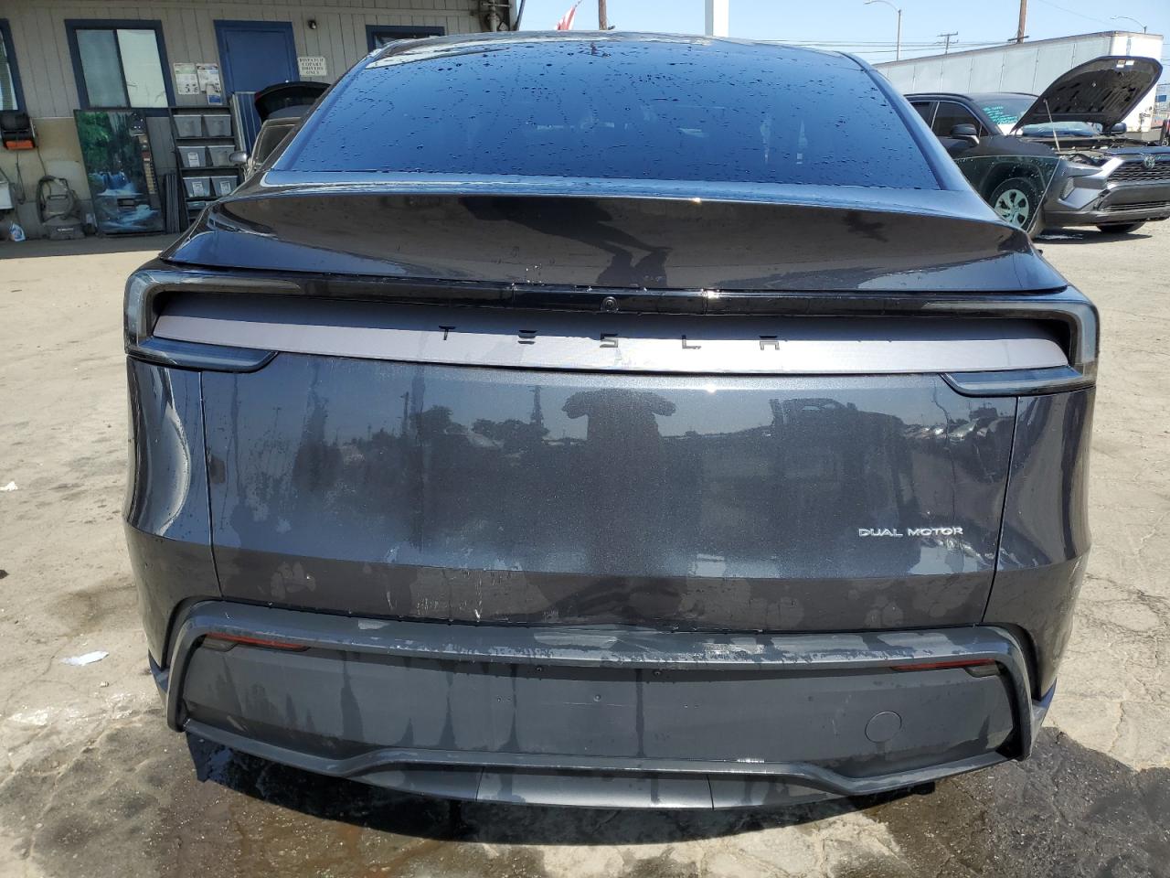 2026 Tesla Model Y Gray vin: 7SAYGDEE9TF353453