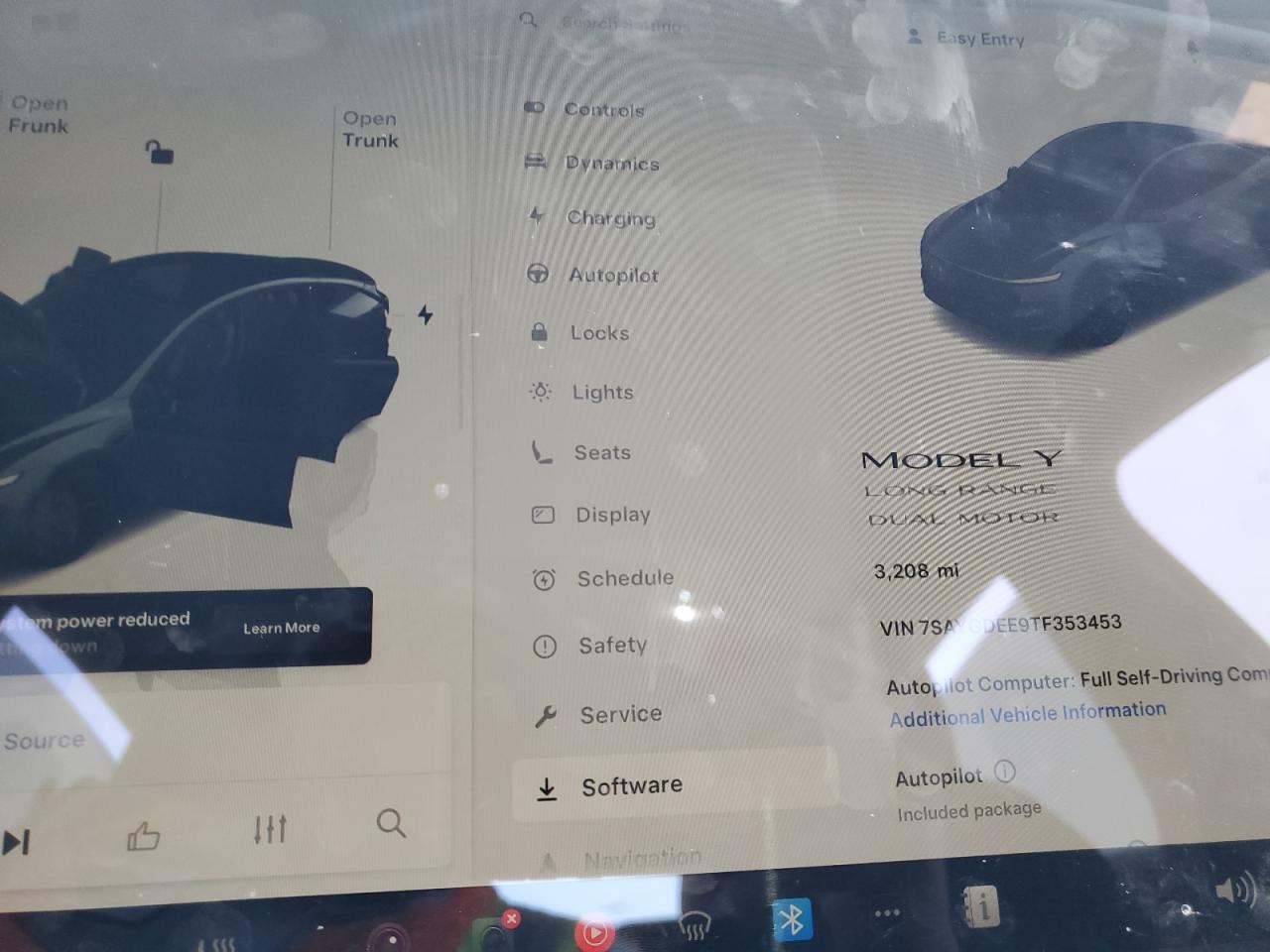 2026 Tesla Model Y Gray vin: 7SAYGDEE9TF353453