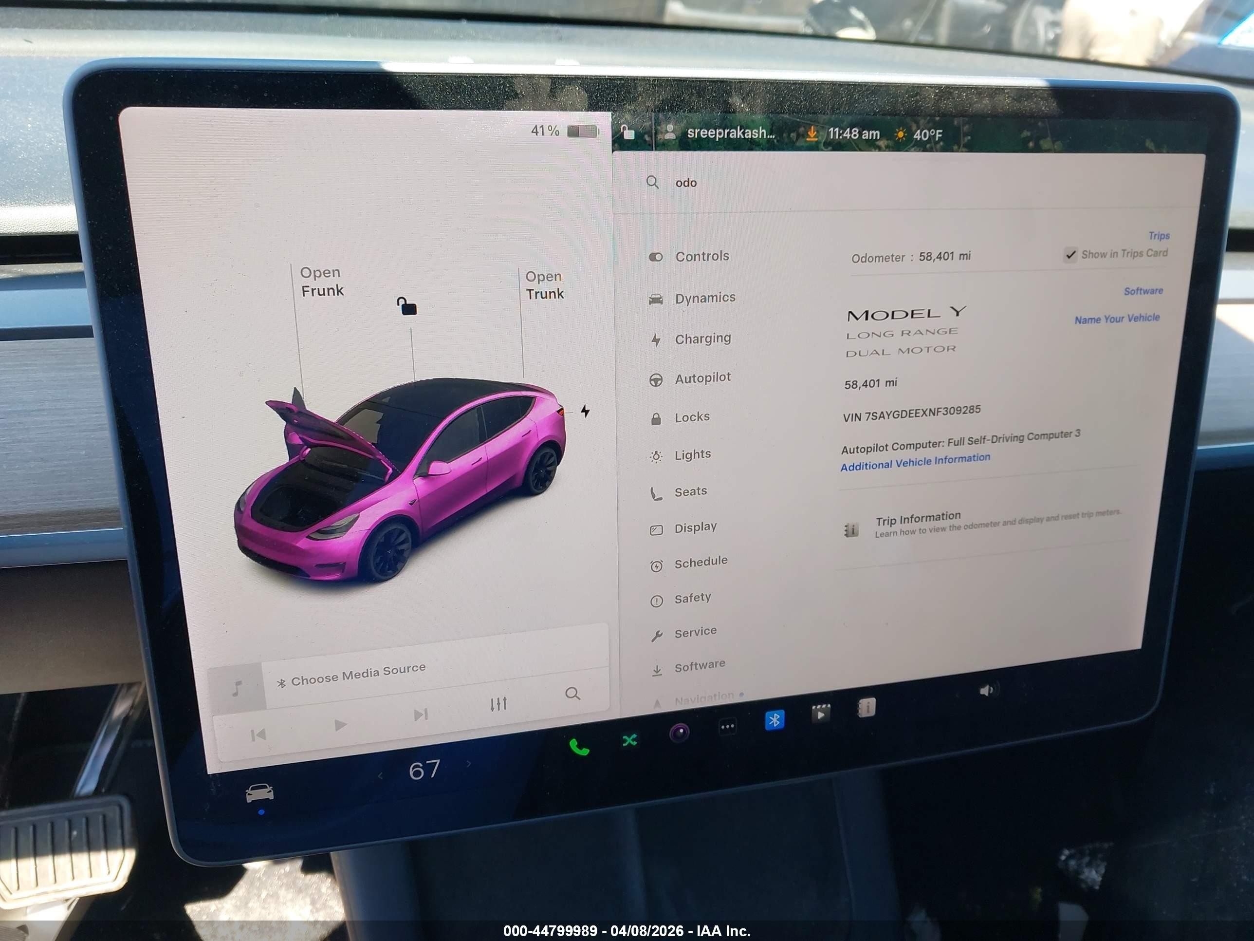 2022 Tesla Model Y Long Range Dual Motor All-wheel Drive White vin: 7SAYGDEEXNF309285