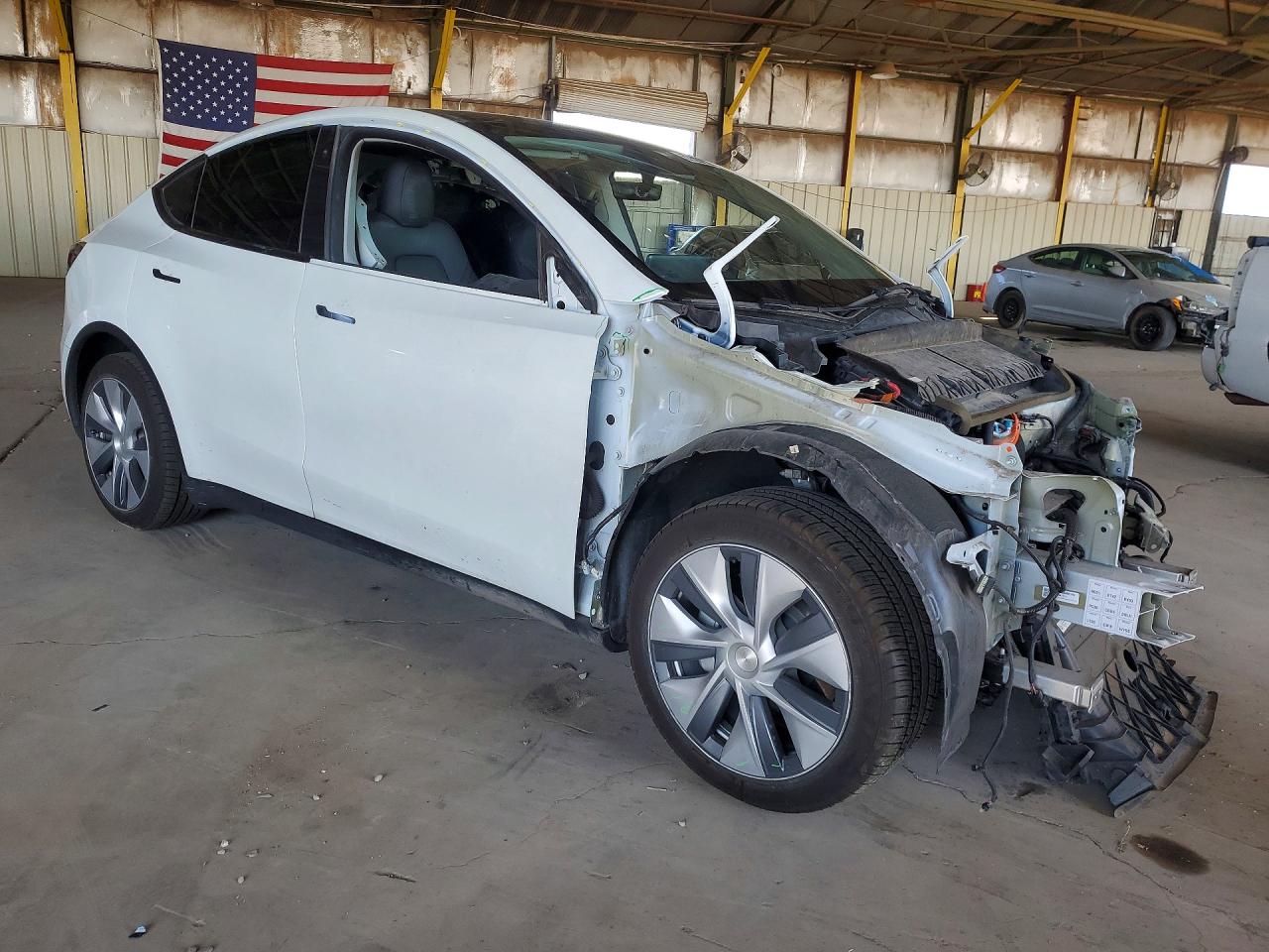 2023 Tesla Model Y White vin: 7SAYGDEEXPA093048