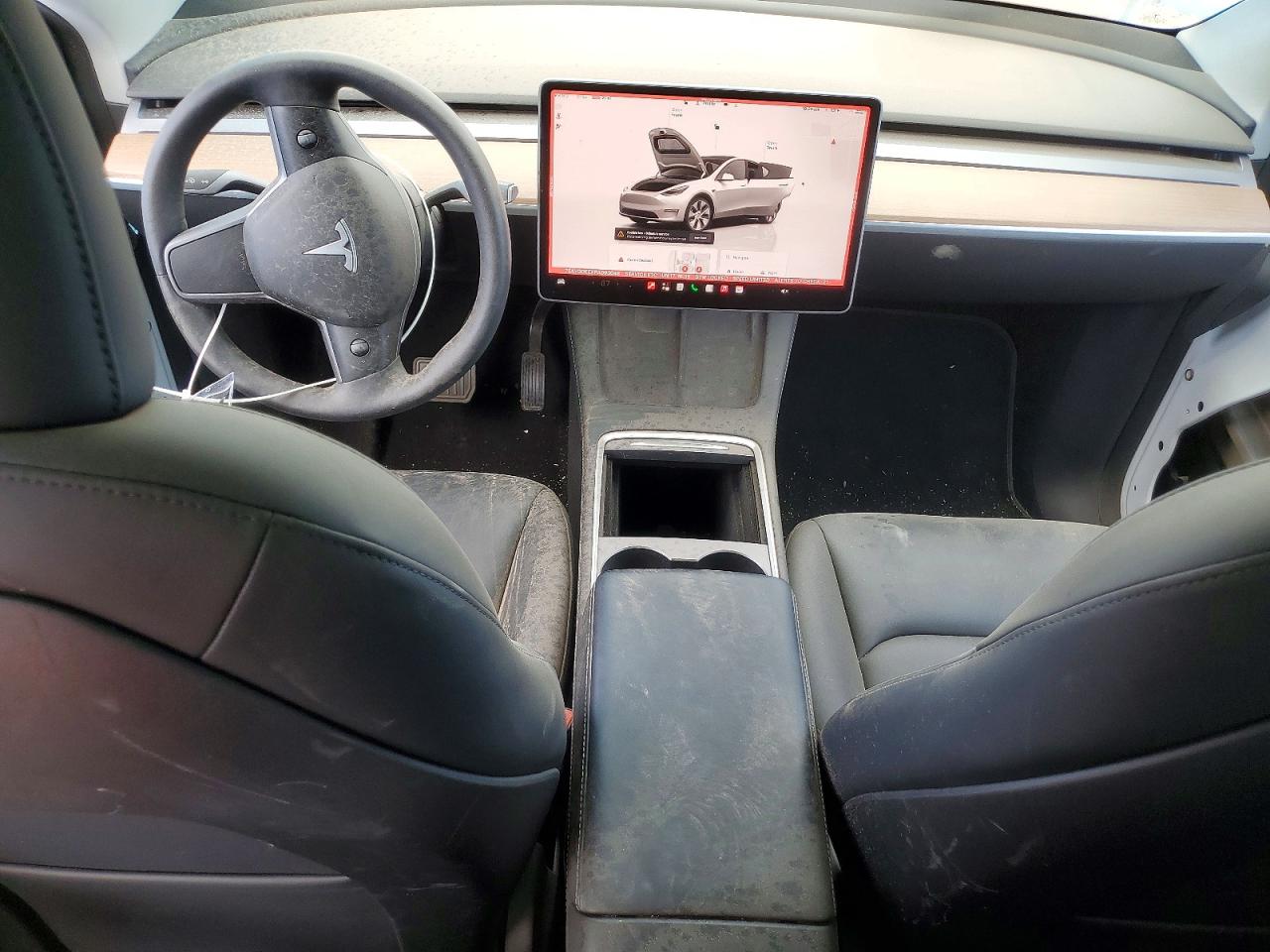 2023 Tesla Model Y White vin: 7SAYGDEEXPA093048