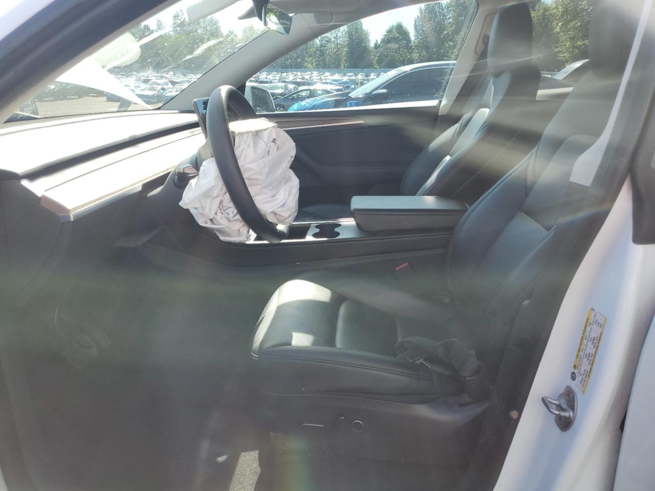 2023 Tesla Model Y White vin: 7SAYGDEEXPF637972 Damage: Airbag - Front Left, Deployed, Replacement Required
