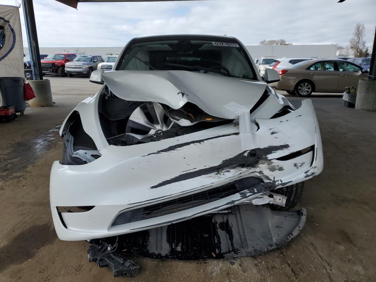 2023 Tesla Model Y White vin: 7SAYGDEEXPF638958 Damage: Front Bumper Reinforcement, Broken, Replacement Required