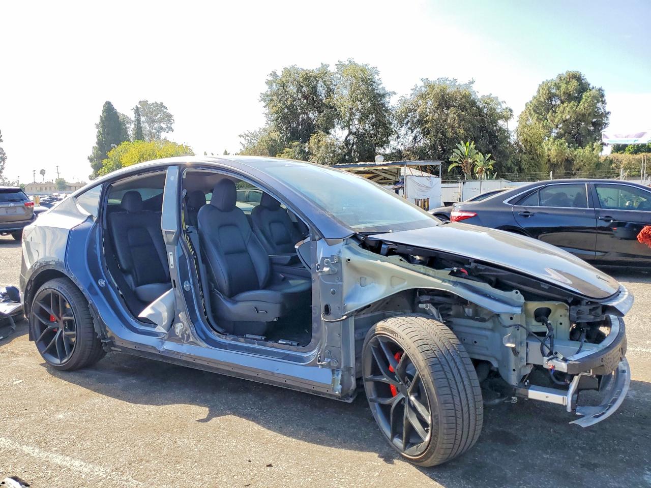 2020 Tesla Model  Y Gray vin: 7SAYGDEF1PF698166