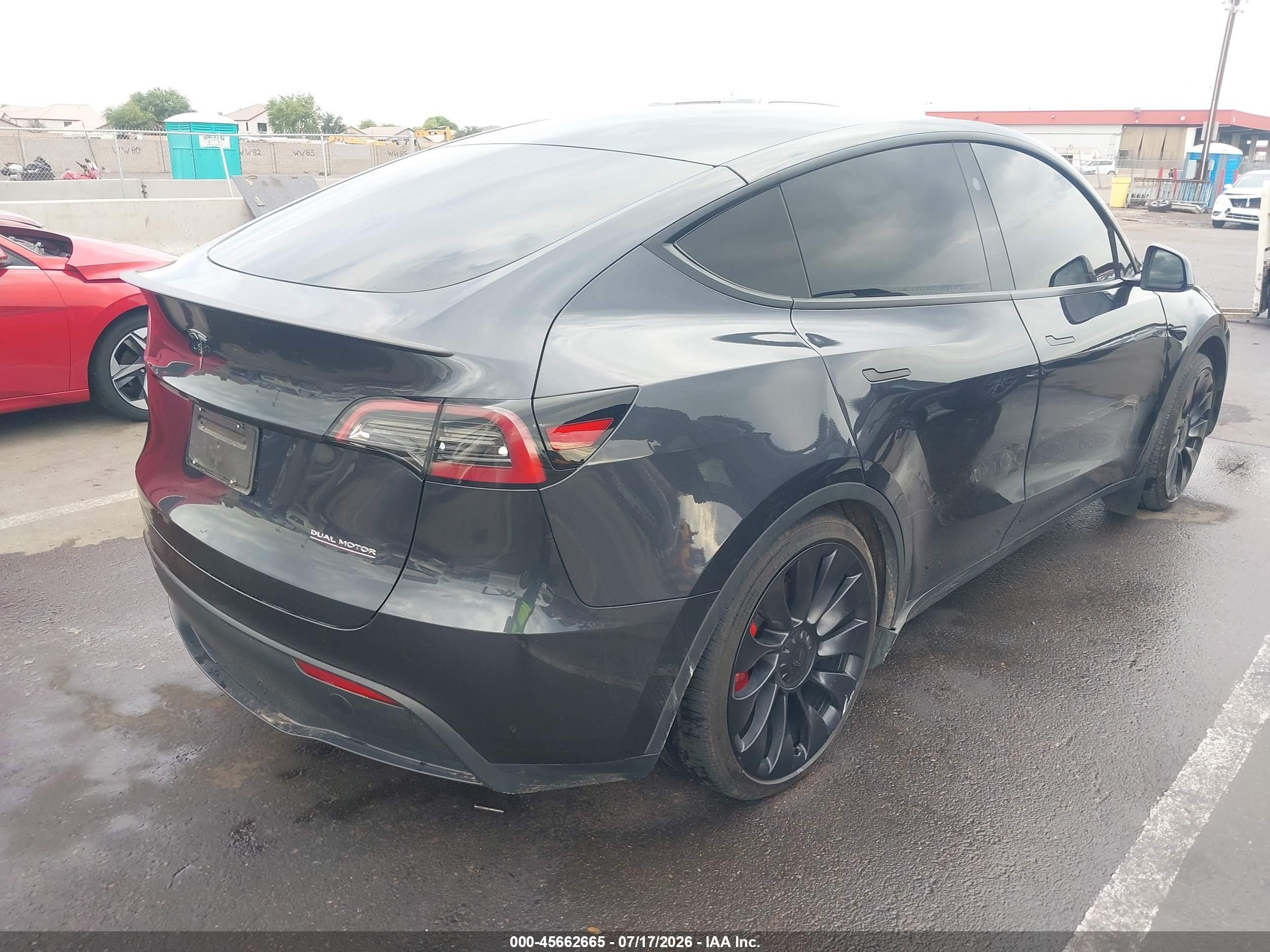 2024 Tesla Model Y Performance Dual Motor All-wheel Drive Black vin: 7SAYGDEF1RF072362