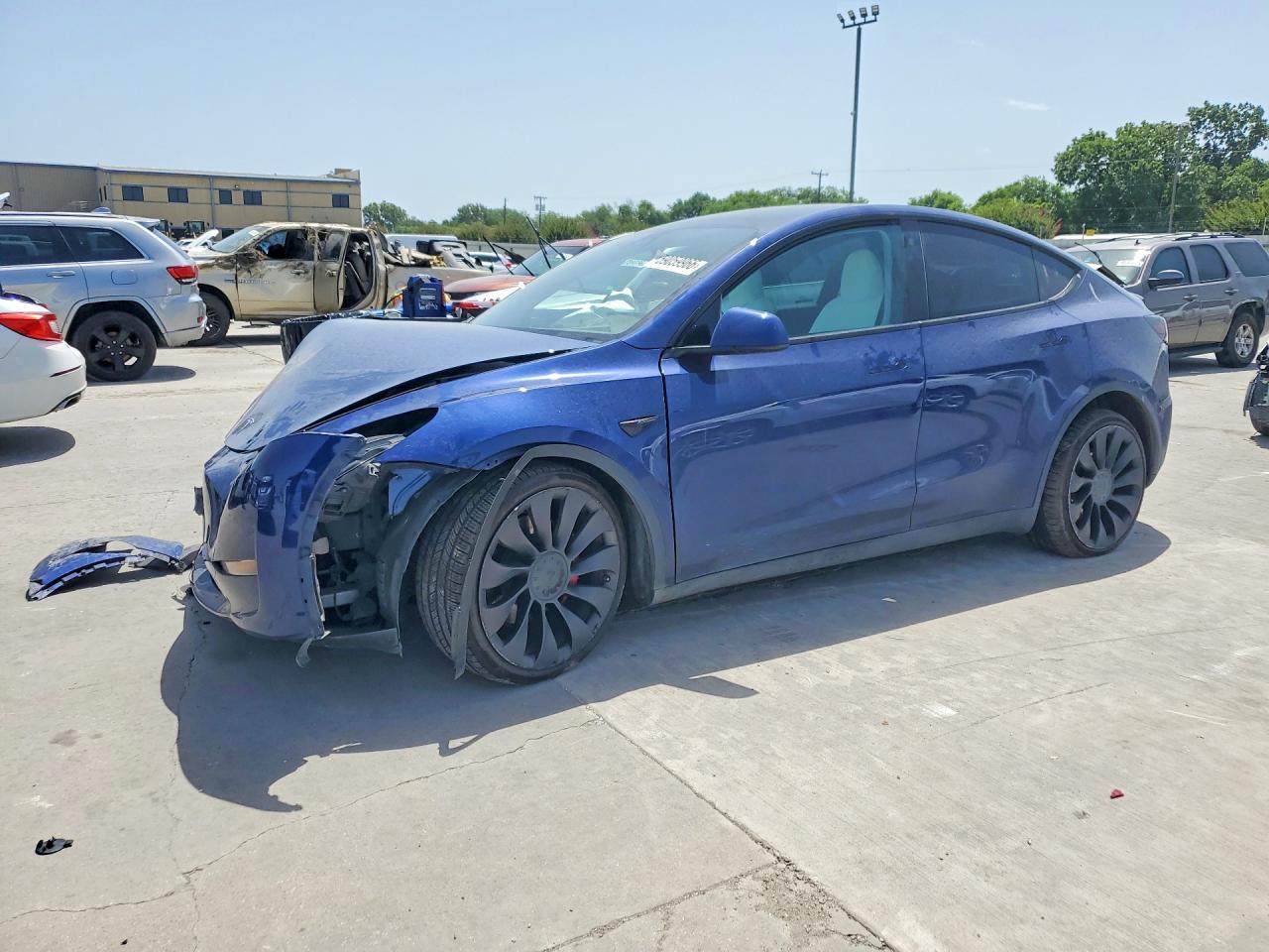 2023 Tesla Model Y Blue vin: 7SAYGDEF2PF749870