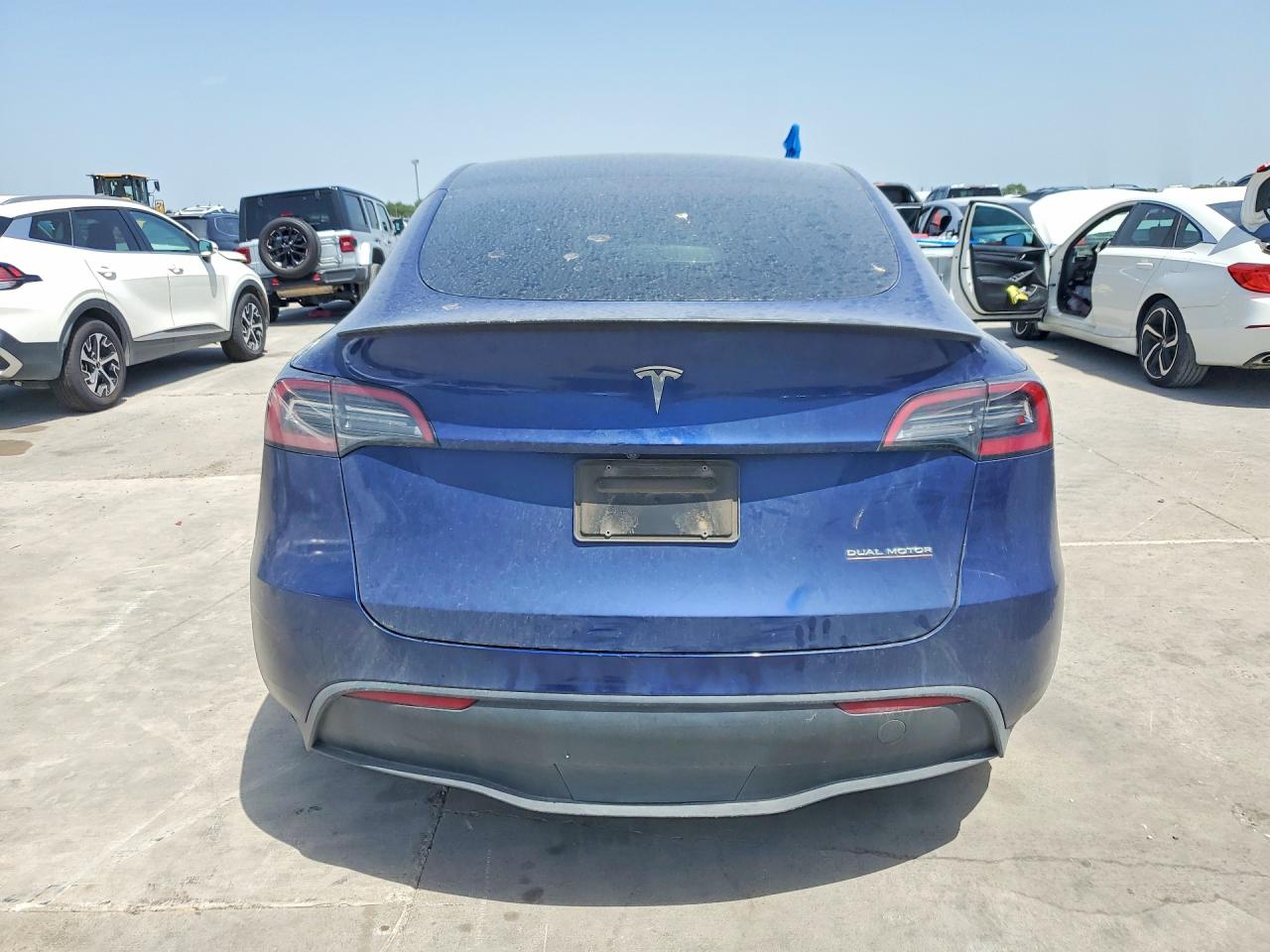 2023 Tesla Model Y Blue vin: 7SAYGDEF2PF749870