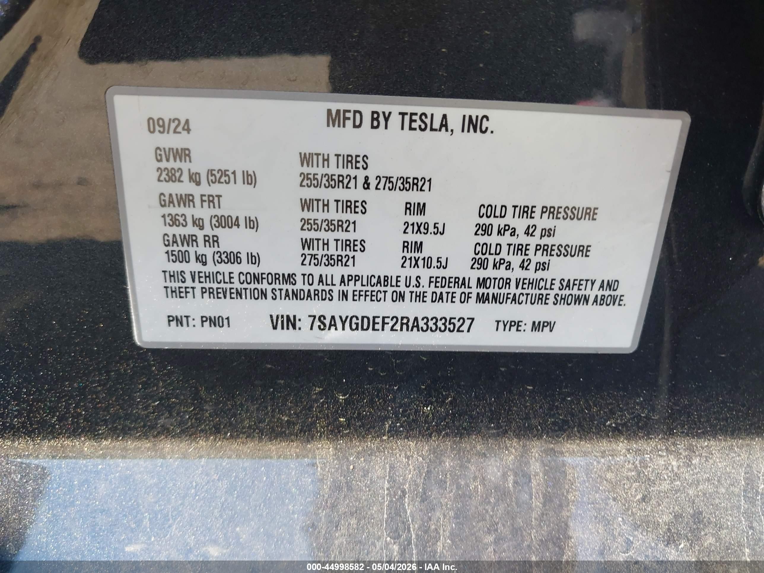 2024 Tesla Model Y Performance Dual Motor All-wheel Drive Gray vin: 7SAYGDEF2RA333527