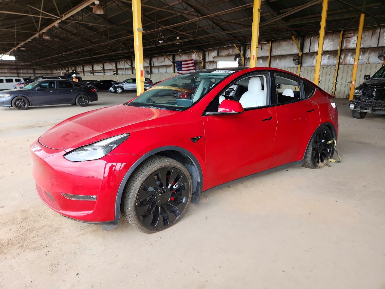 2022 Tesla Model Y Red vin: 7SAYGDEF3NF558018