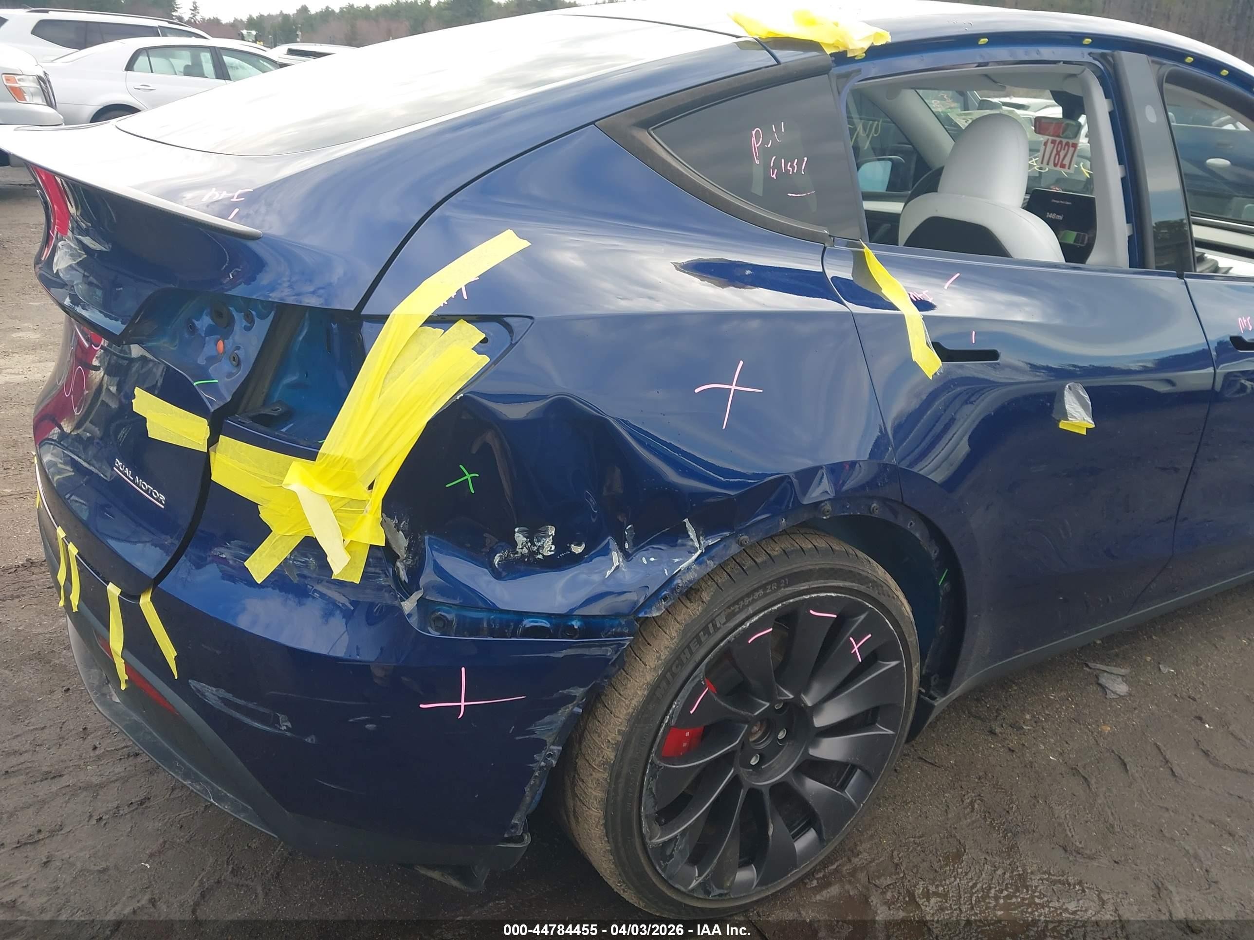 2023 Tesla Model Y Performance Dual Motor All-wheel Drive Blue vin: 7SAYGDEF4PF794969