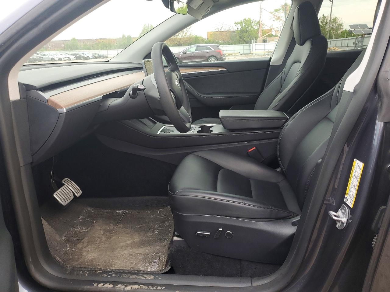 2023 Tesla Model Y Gray vin: 7SAYGDEF4PF920795