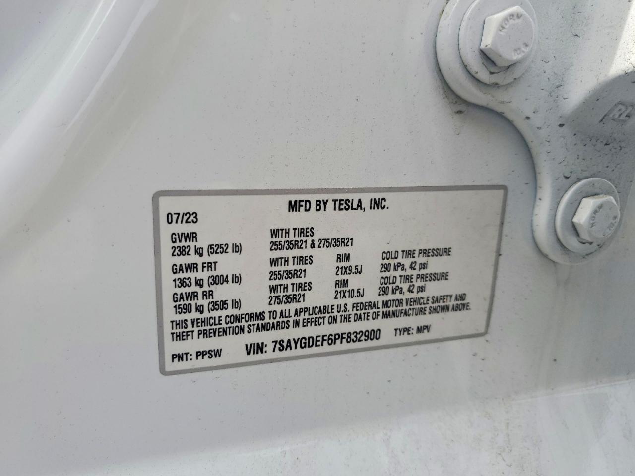 2023 Tesla Model Y White vin: 7SAYGDEF6PF832900