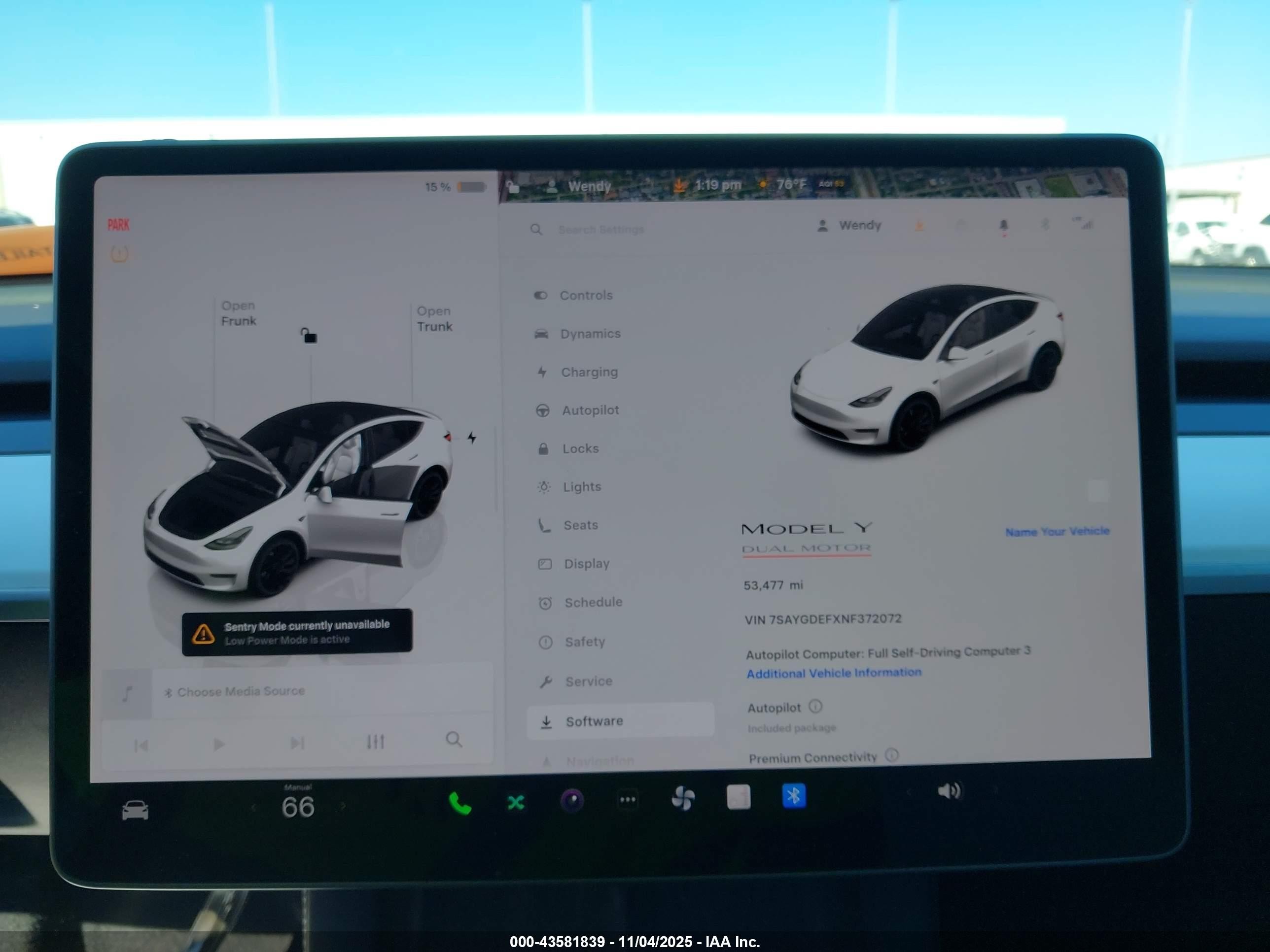 2022 Tesla Model Y Performance Dual Motor All-wheel Drive White vin: 7SAYGDEFXNF372072