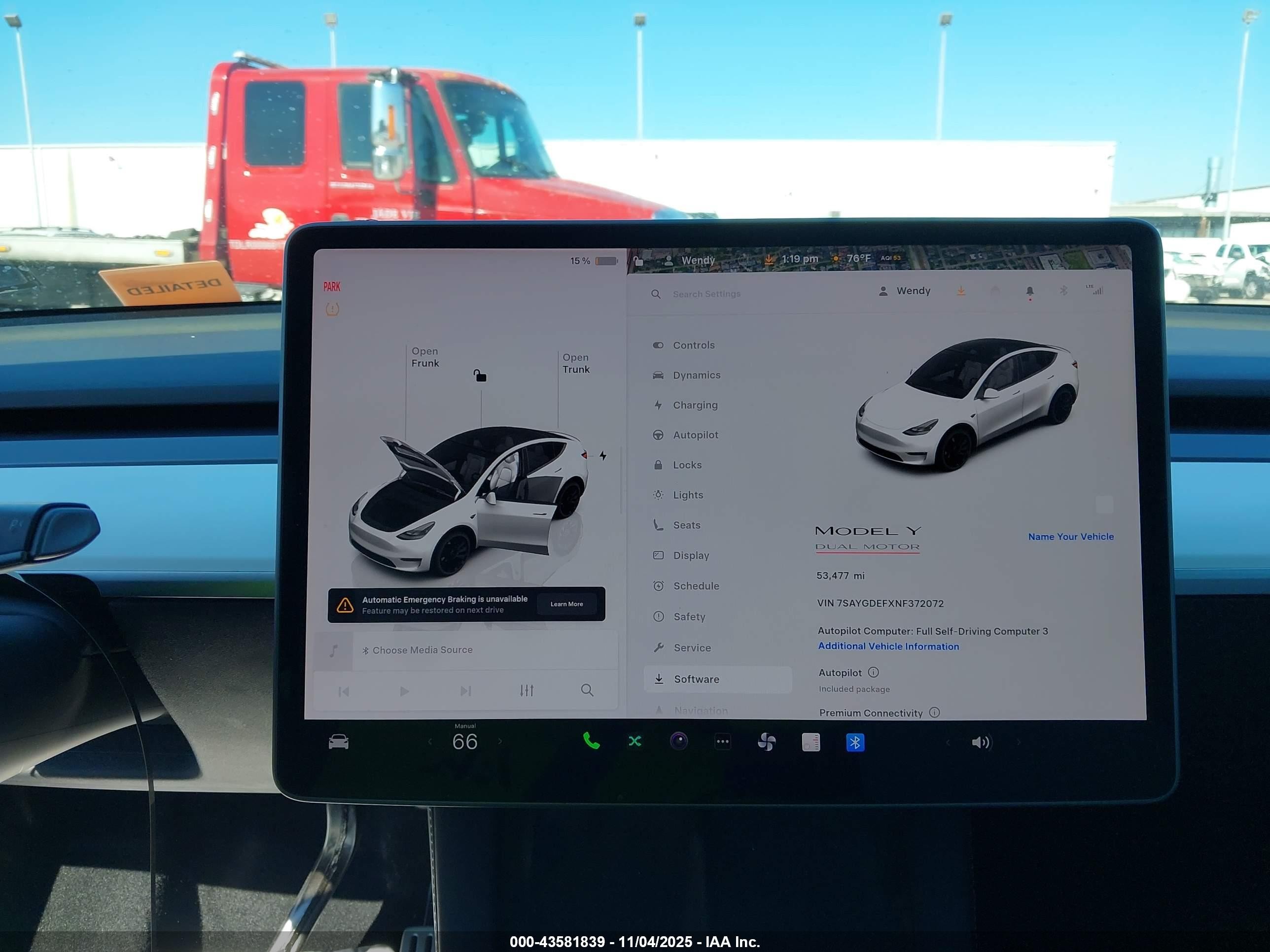 2022 Tesla Model Y Performance Dual Motor All-wheel Drive White vin: 7SAYGDEFXNF372072