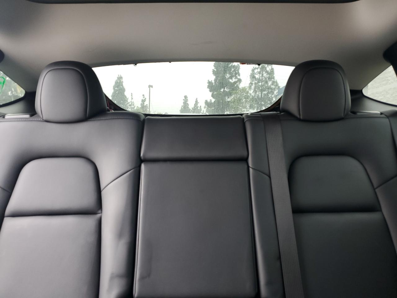 2022 Tesla Model Y Black vin: 7SAYGDEFXNF417141