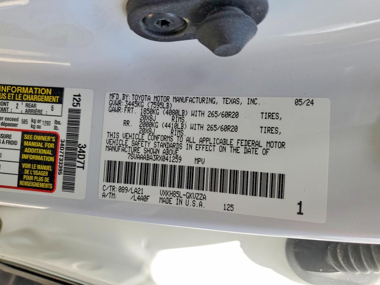 2024 Toyota Sequoia Platinum Белый vin: 7SVAAABA3RX041259