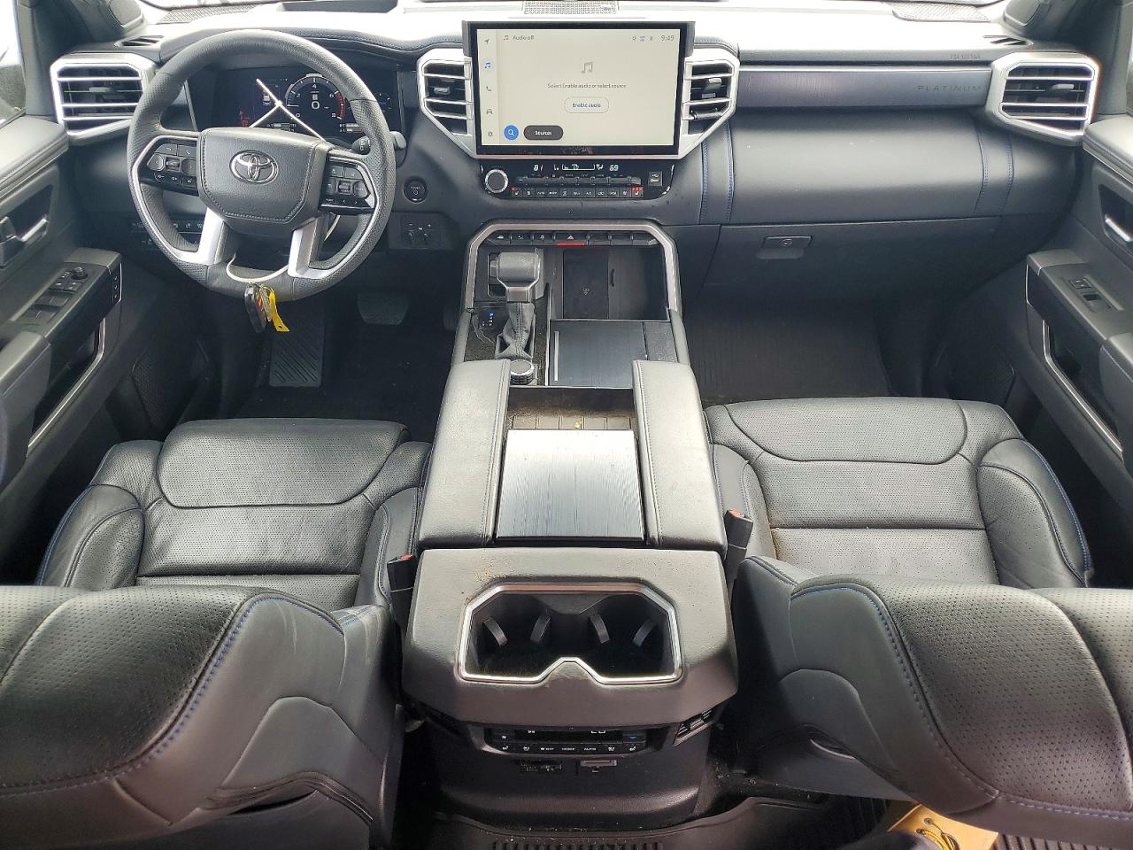 2025 Toyota Sequoia Platinum Silver vin: 7SVAAABAXSX065581