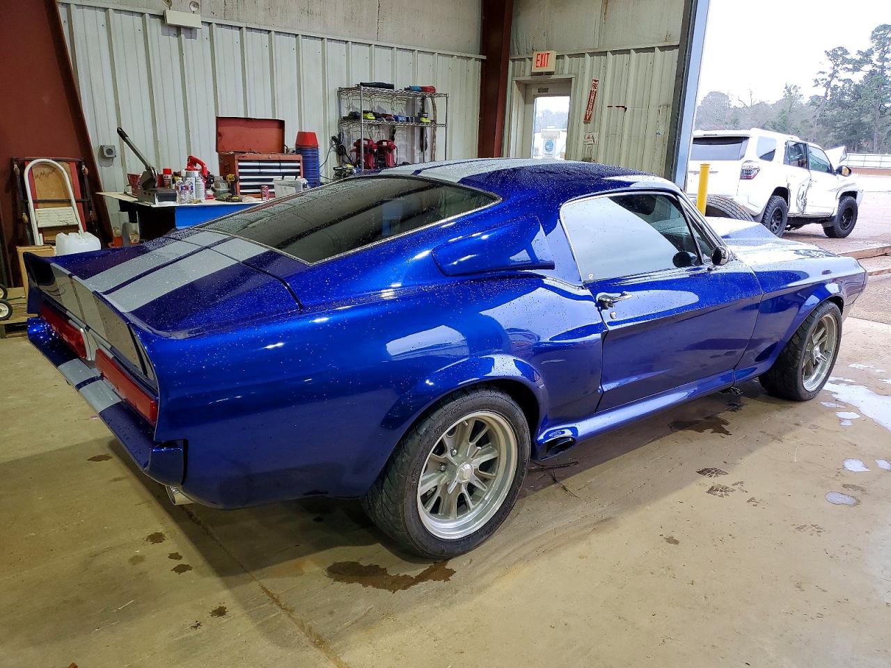 1967 Ford Mustang Blue vin: 7T02C171682